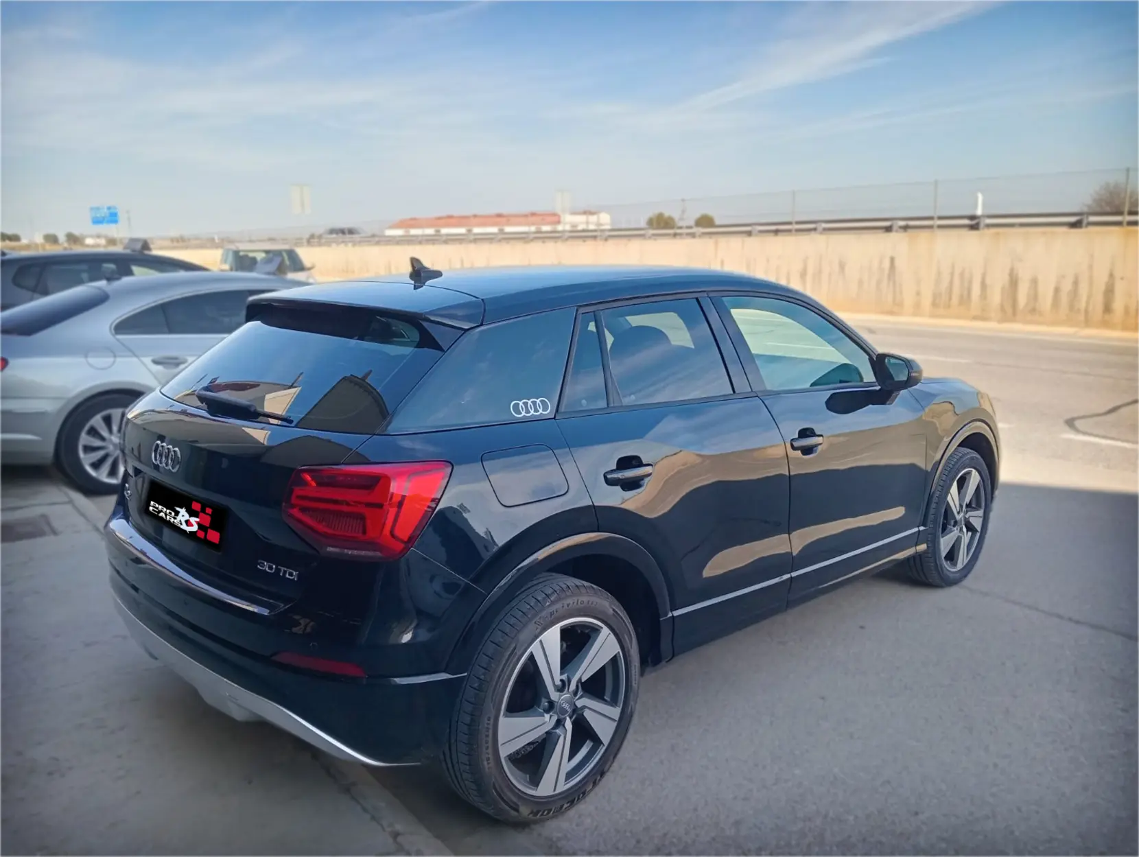 AUDI Q2 3.0 TDI - Miniatura 3