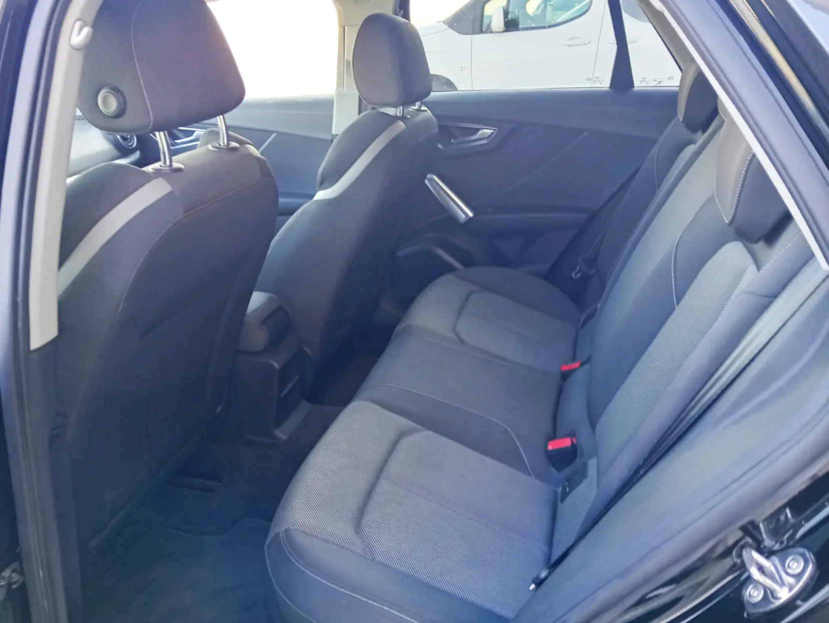 AUDI Q2 3.0 TDI - Miniatura 6