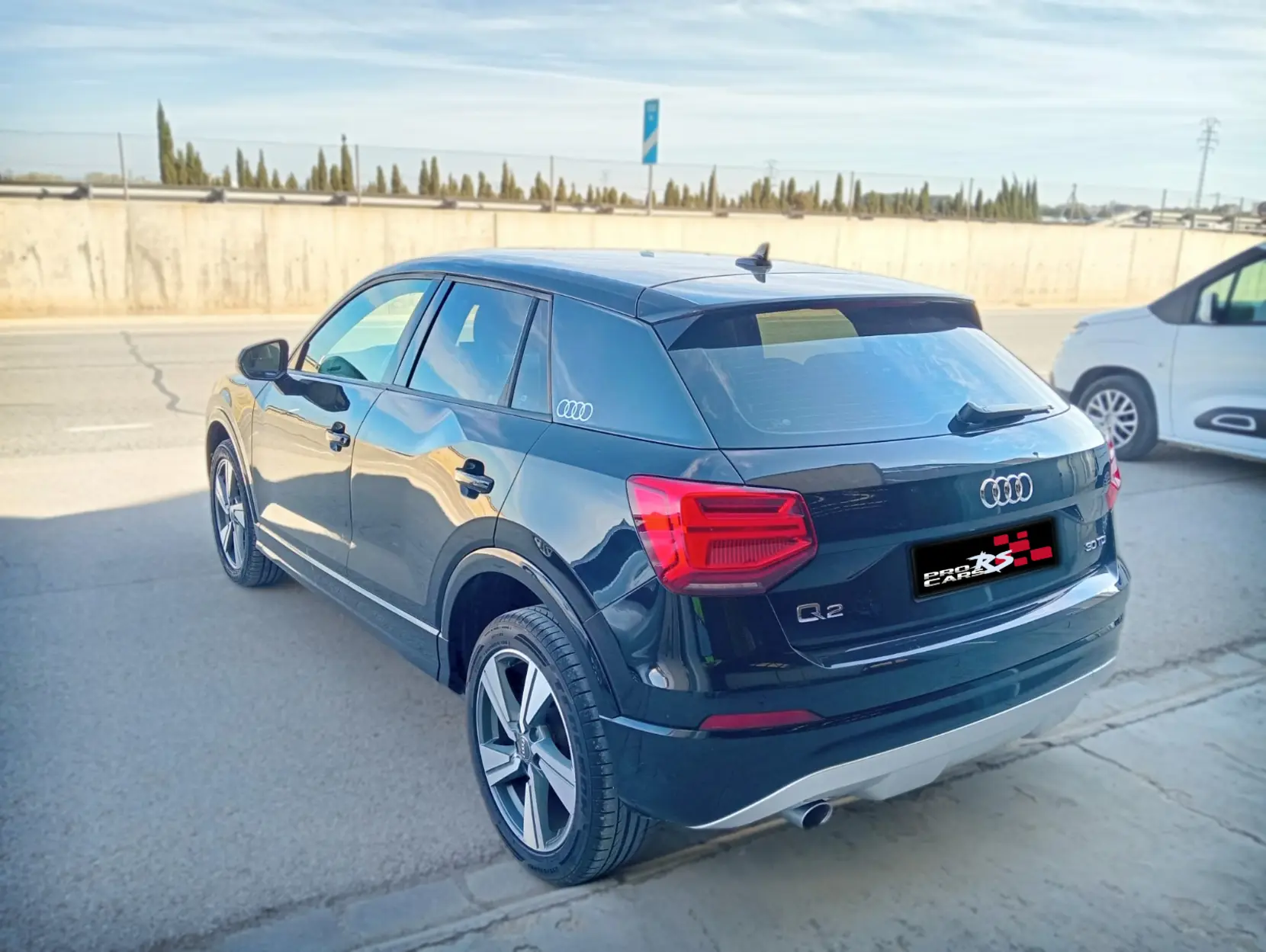 AUDI Q2 3.0 TDI - Miniatura 4