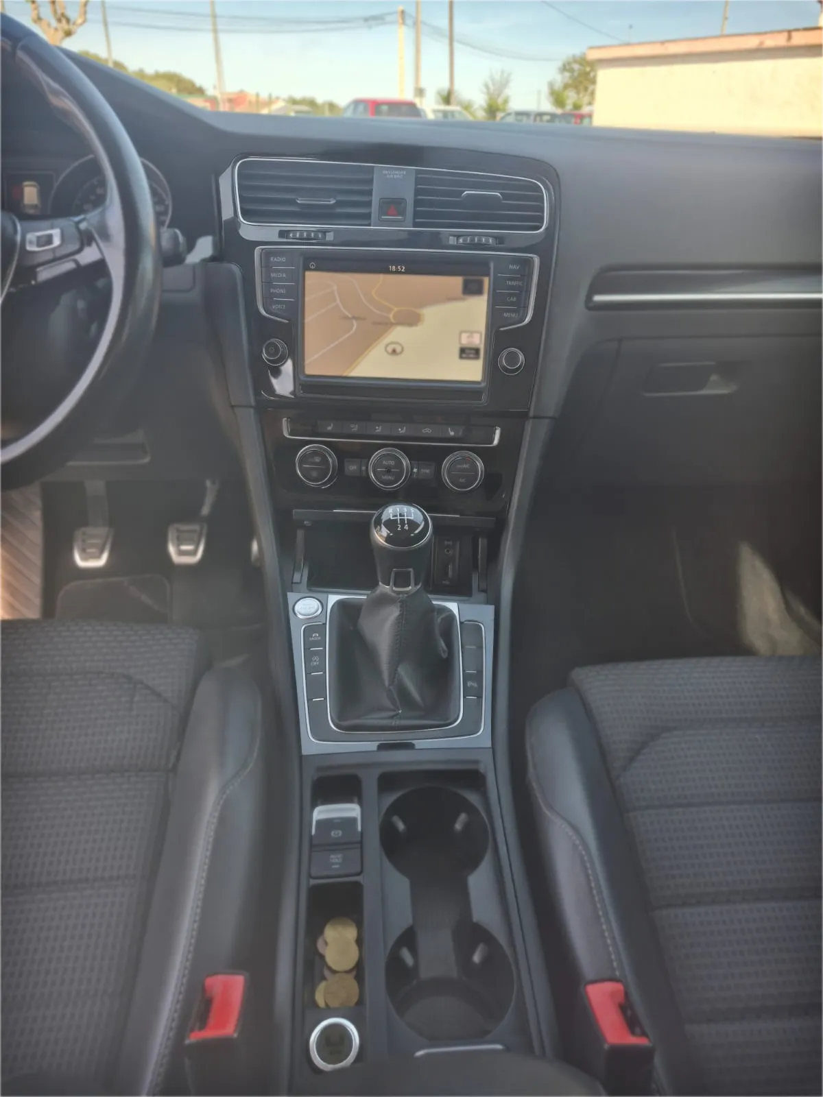 VOLKSWAGGEN GOLF FAMILIAR - Miniatura 9