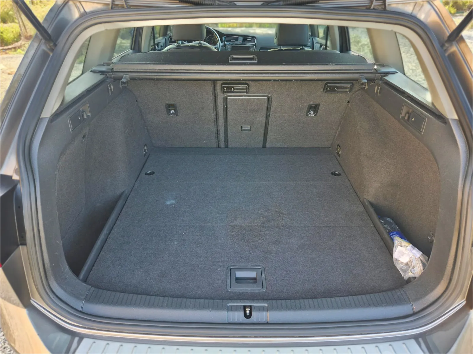 VOLKSWAGGEN GOLF FAMILIAR - Miniatura 14