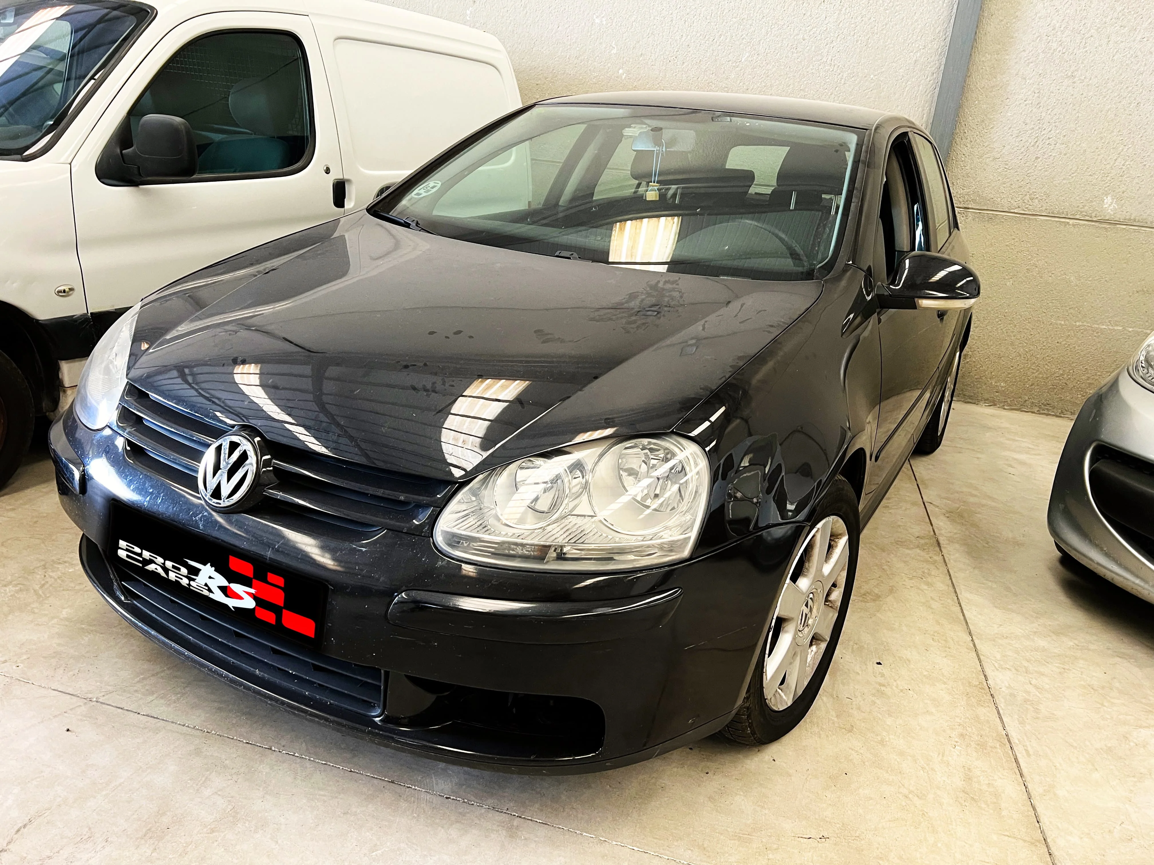 VOLKSWAGEN GOLF 2.0 TDI