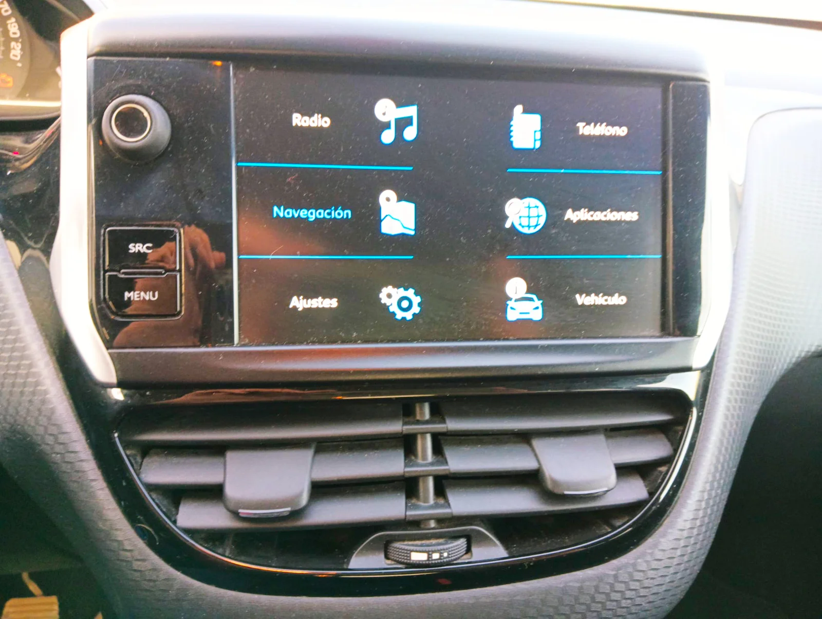 PEUGEOT 2008 1.6 HDI ALLURE - Miniatura 7