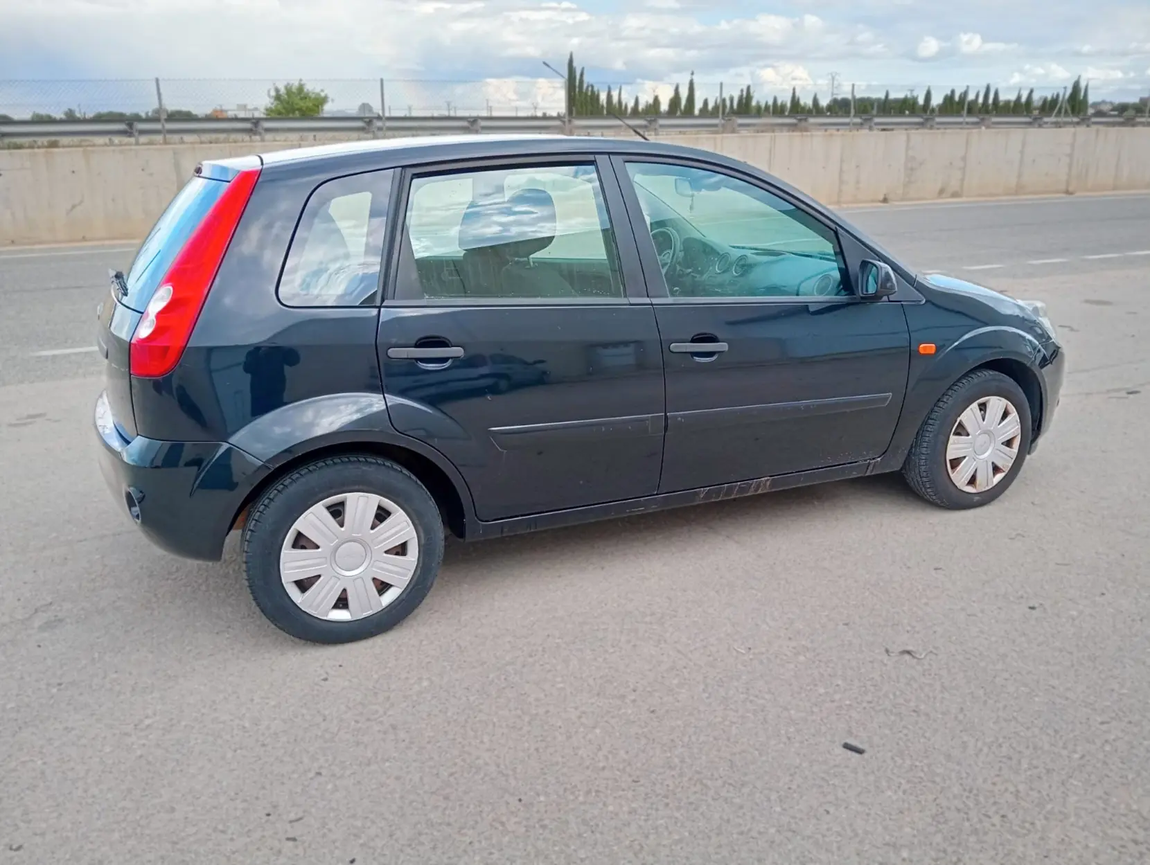 FORD FIESTA - Miniatura 5