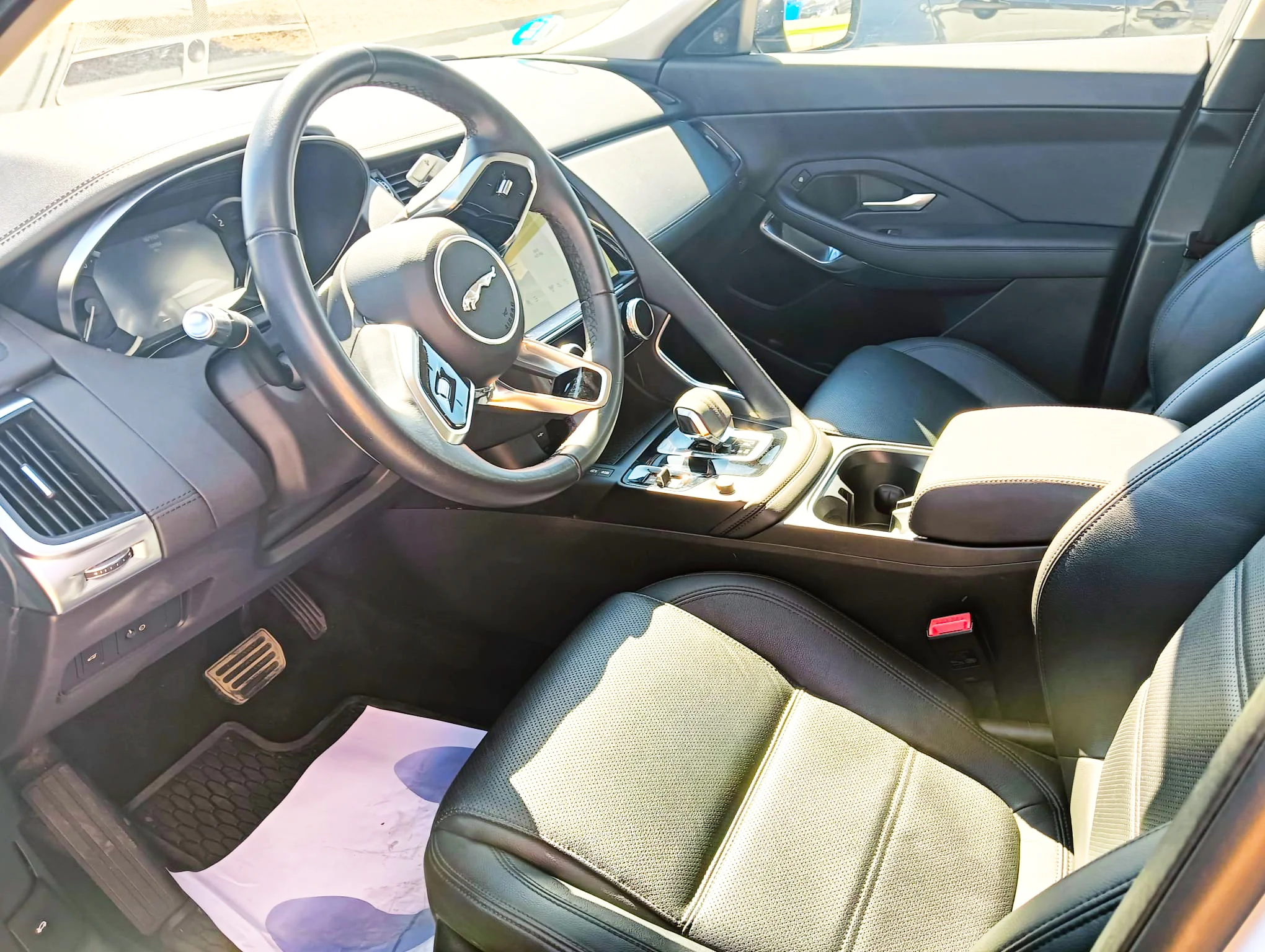 JAGUAR EPACE - Miniatura 5