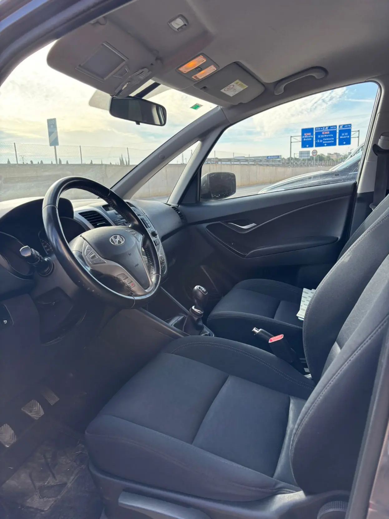 HYUNDAI IX-20 1.6D - Miniatura 6