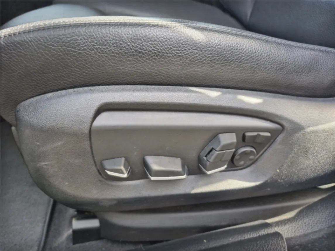 BMW SERIE 5 520I 2.0CC - Miniatura 11