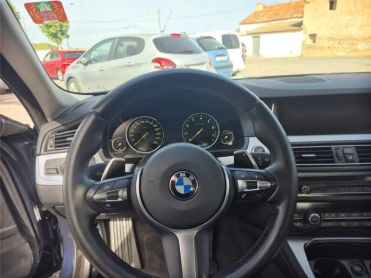 BMW SERIE 5 520I 2.0CC - Miniatura 14