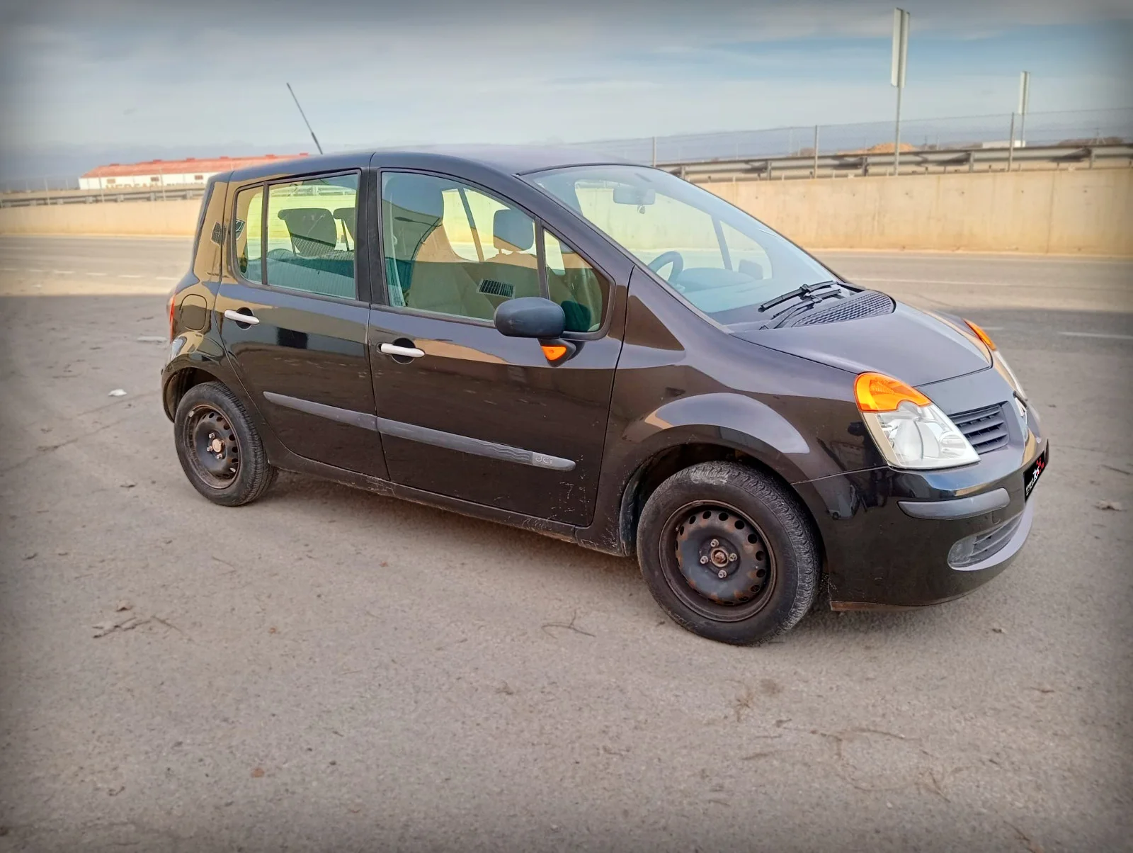 RENAULT MODUS 1.5 - Miniatura 6