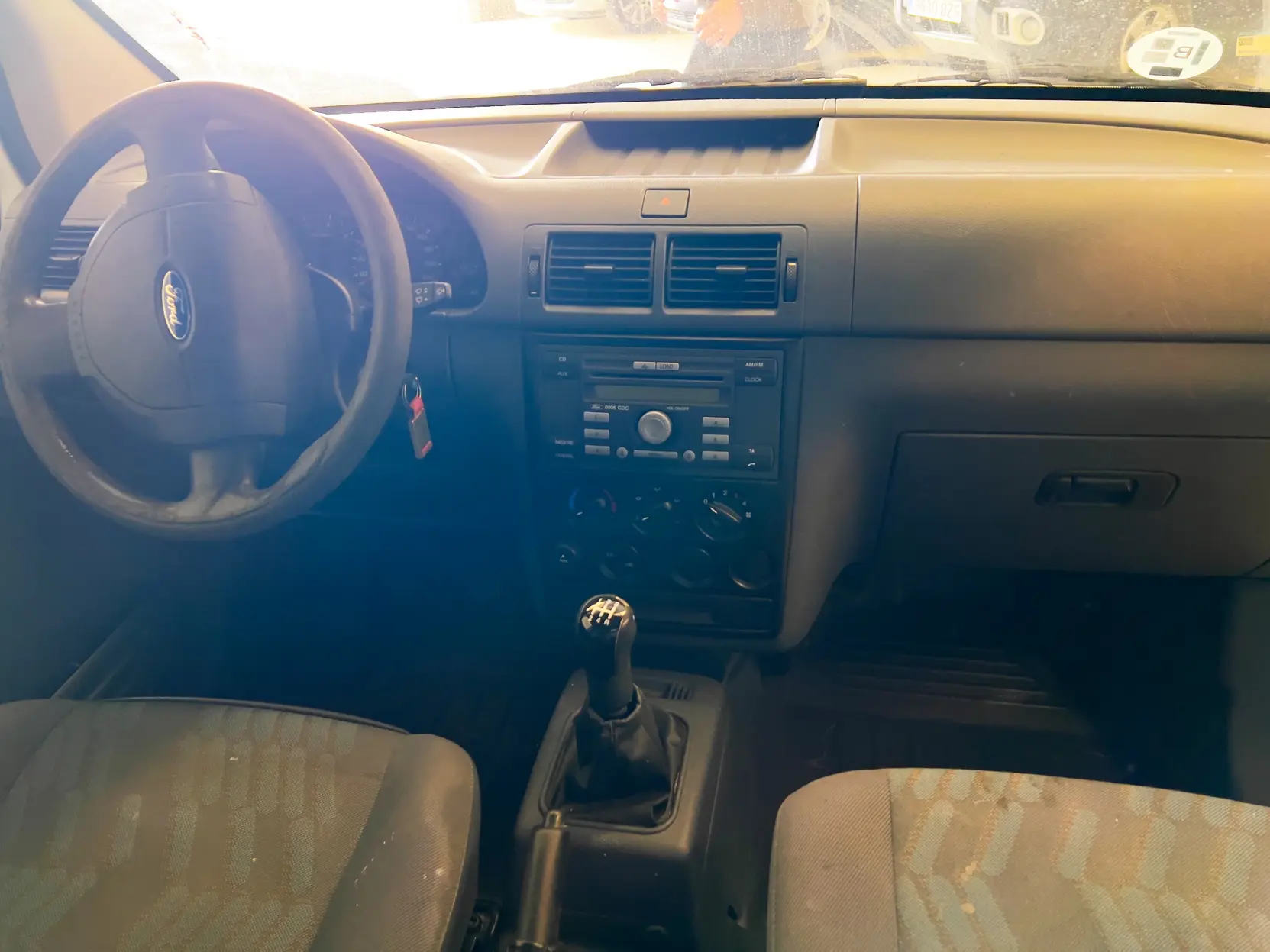 FORD TRANSIT CONNET 1.8 D FGO. - Miniatura 5