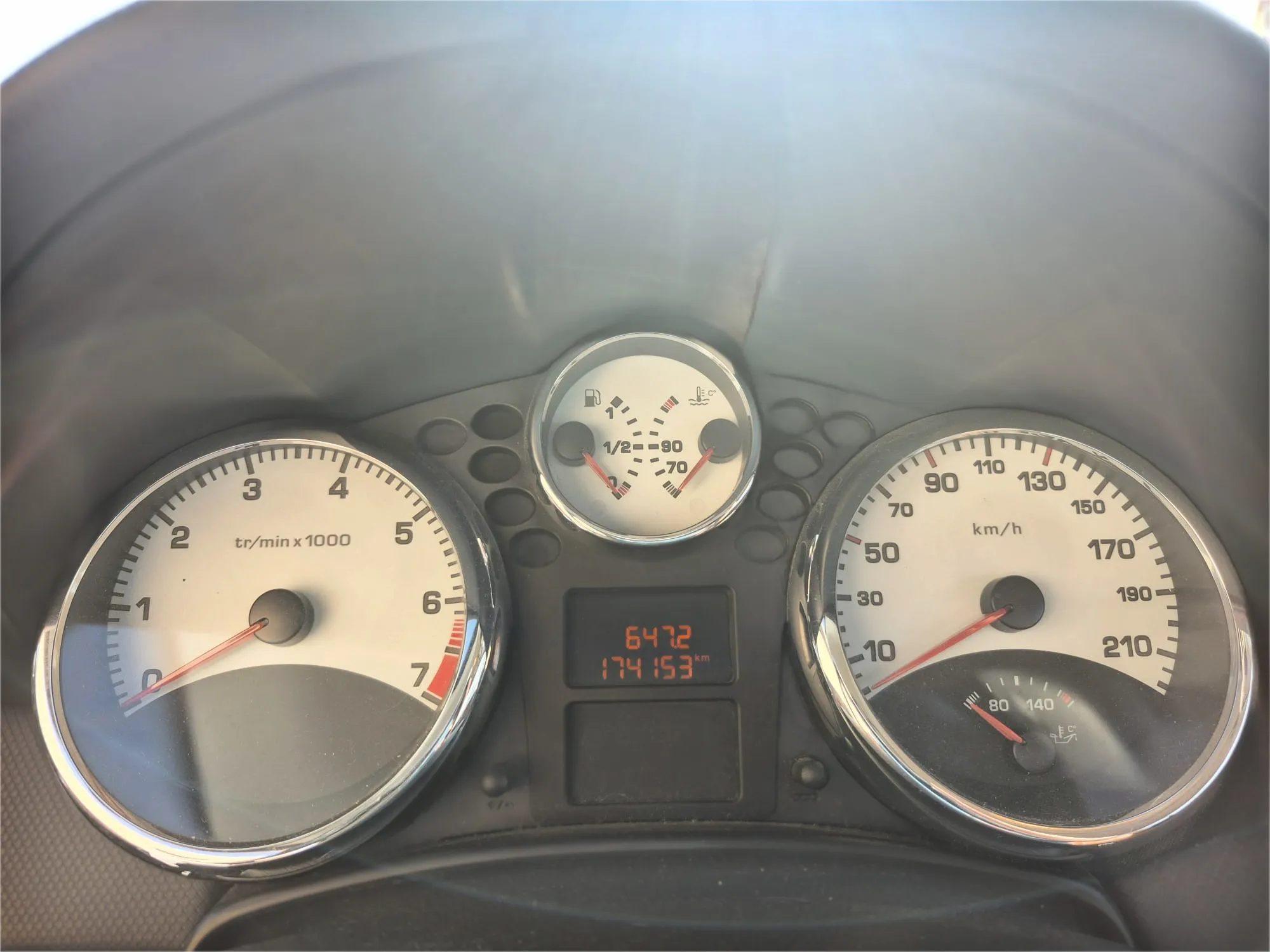 PEUGEOT 207 CC - Miniatura 6