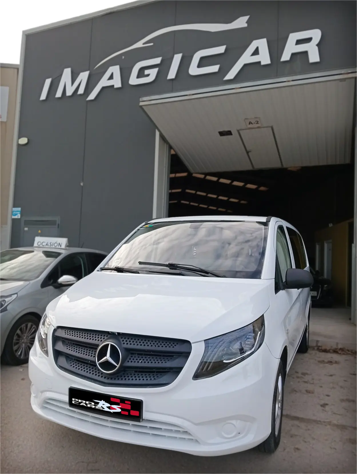 MERCEDES VITO TOURER 9P 111CDI - Miniatura 2