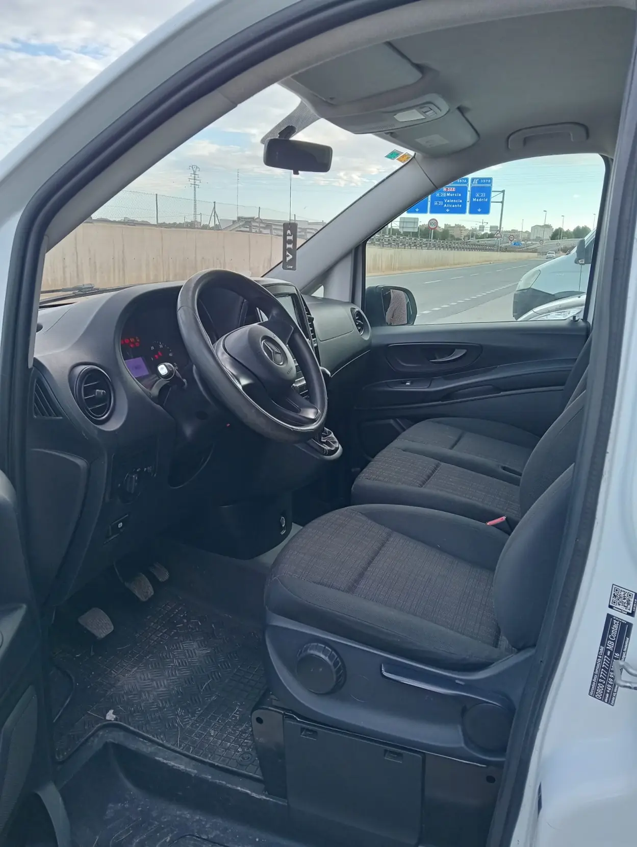 MERCEDES VITO TOURER 9P 111CDI - Miniatura 9
