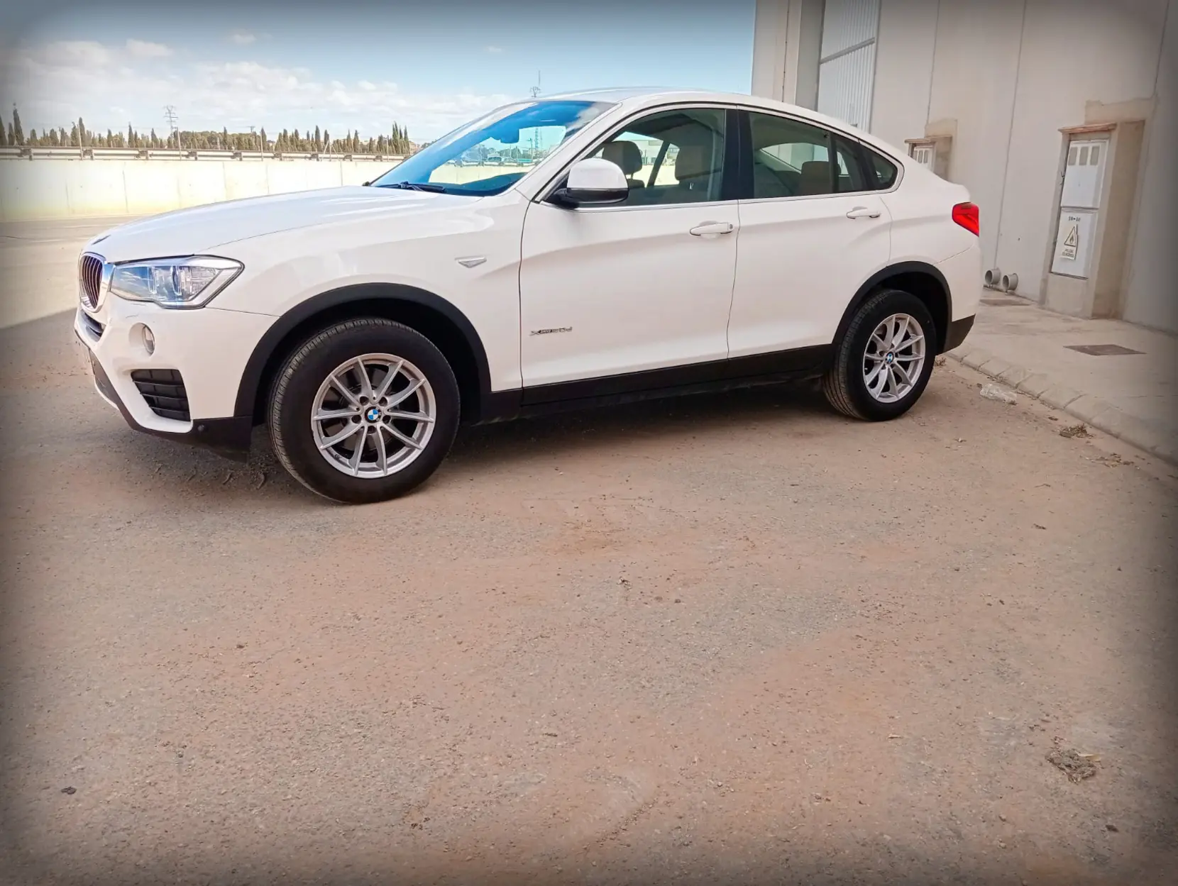 BMW X-4 XDRIVE 2.0 TDI - Miniatura 2