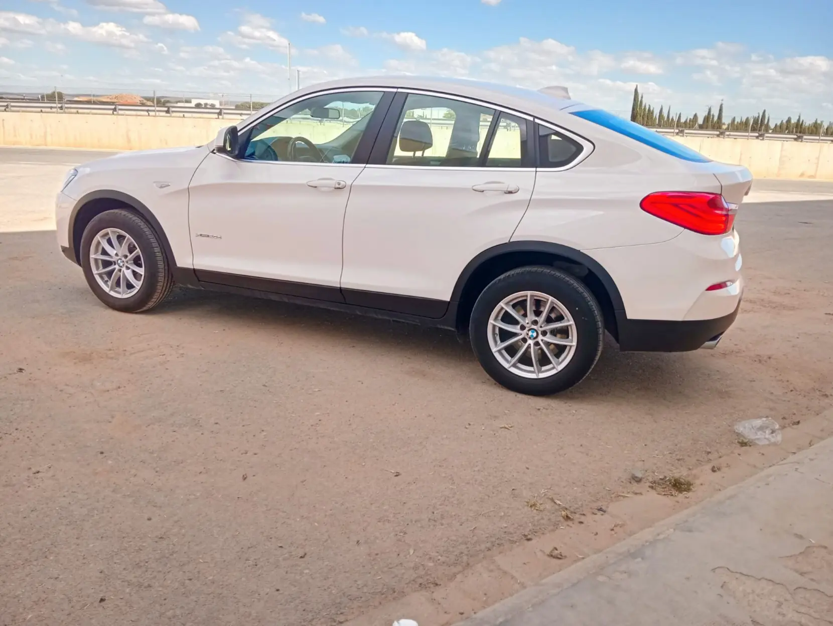 BMW X-4 XDRIVE 2.0 TDI - Miniatura 7