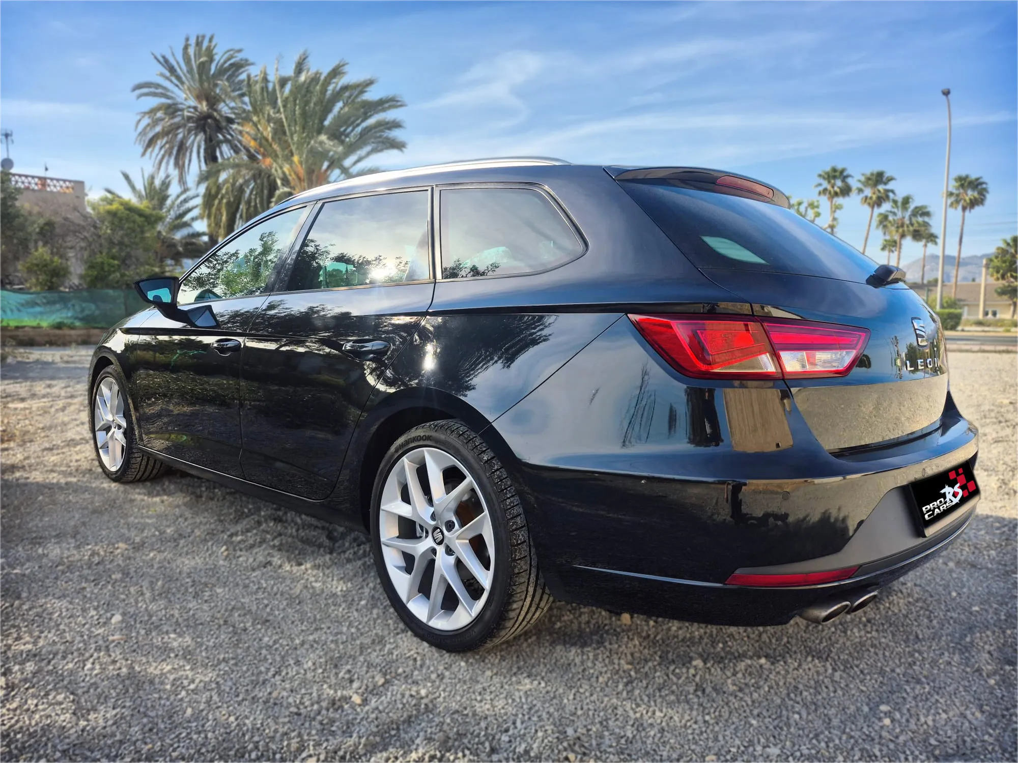 SEAT LEON FR 2.0TDI - Miniatura 3