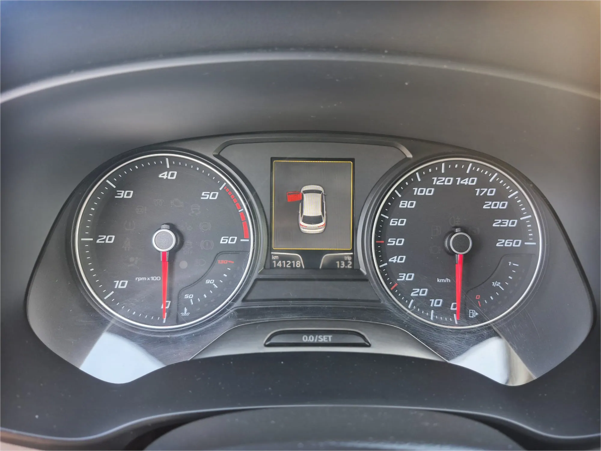 SEAT LEON FR 2.0TDI - Miniatura 5