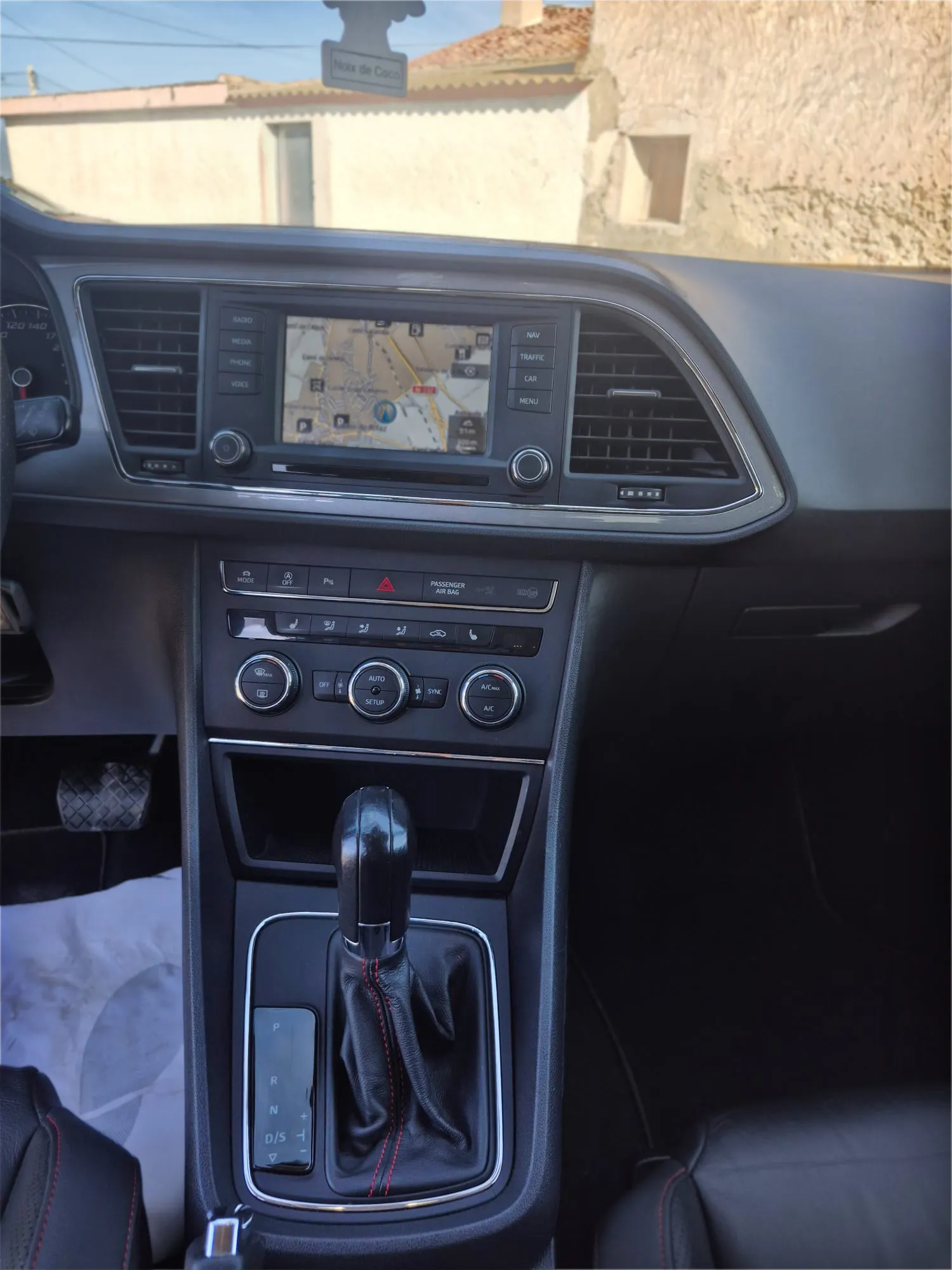 SEAT LEON FR 2.0TDI - Miniatura 7