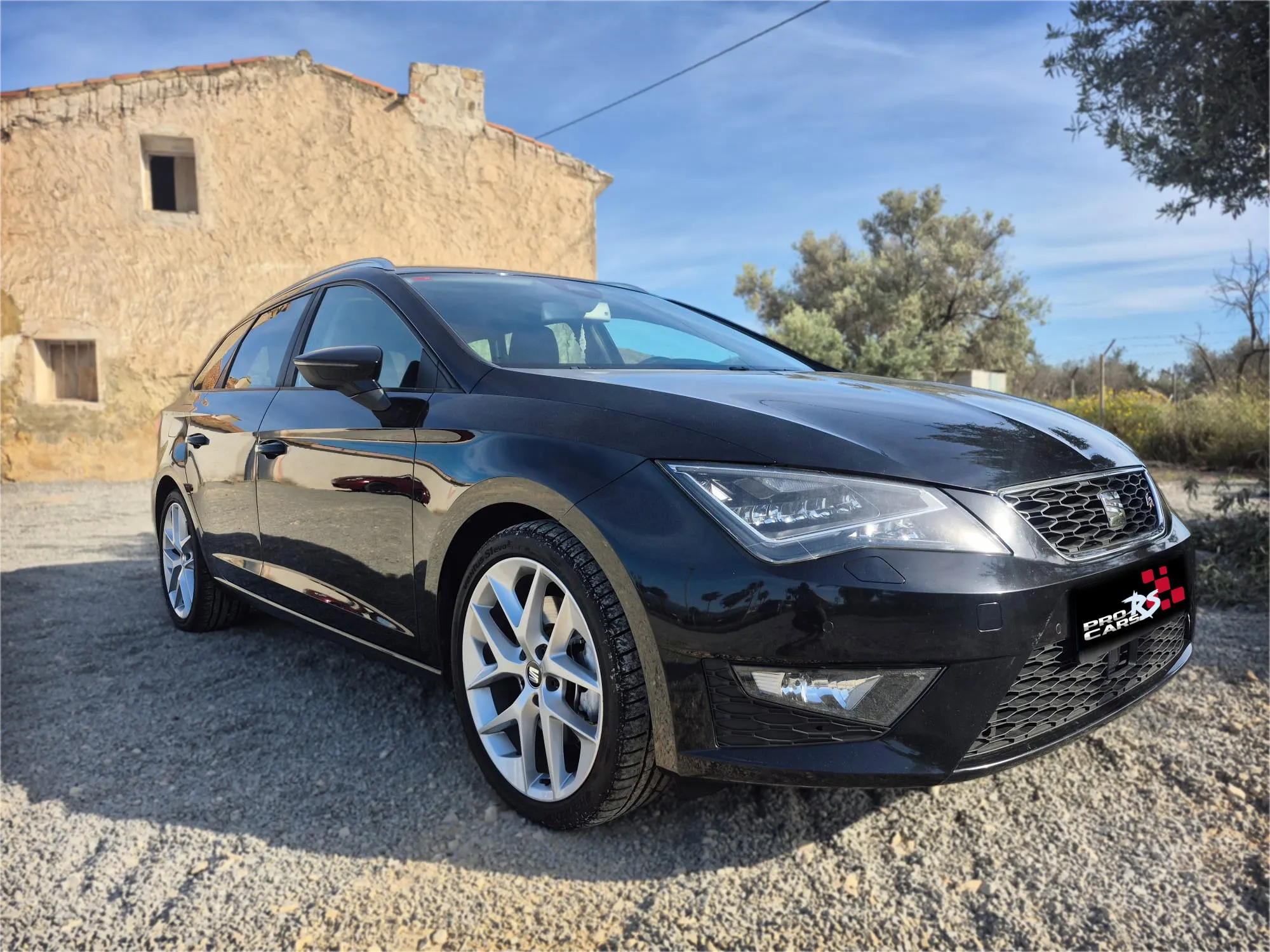 SEAT LEON FR 2.0TDI - Foto 1