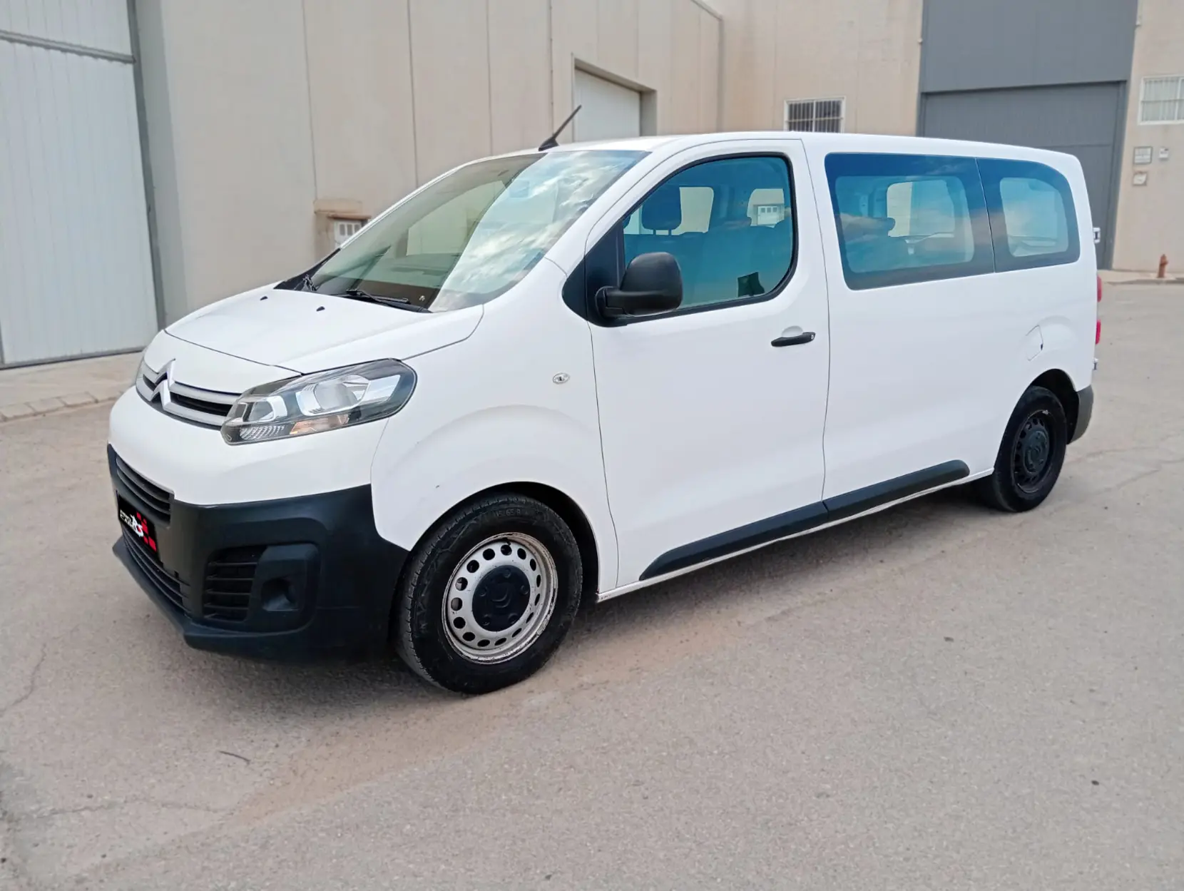CITROEN JUMPY 2.0 HDI COMBI 9-6 - Miniatura 4