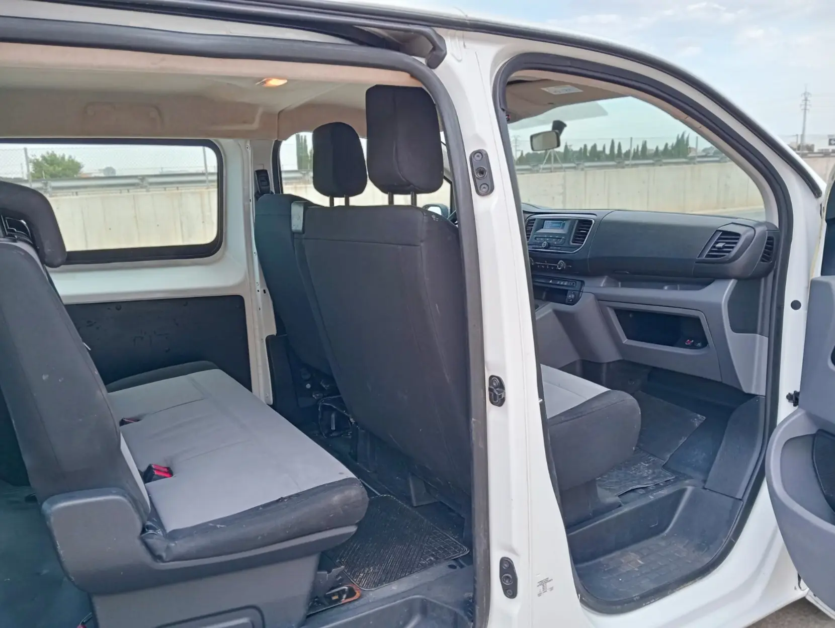 CITROEN JUMPY 2.0 HDI COMBI 9-6 - Miniatura 5