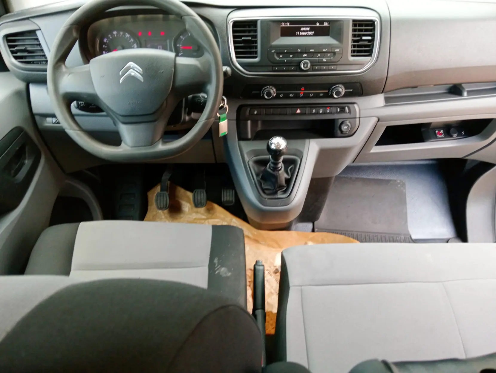 CITROEN JUMPY 2.0 HDI COMBI 9-6 - Miniatura 9