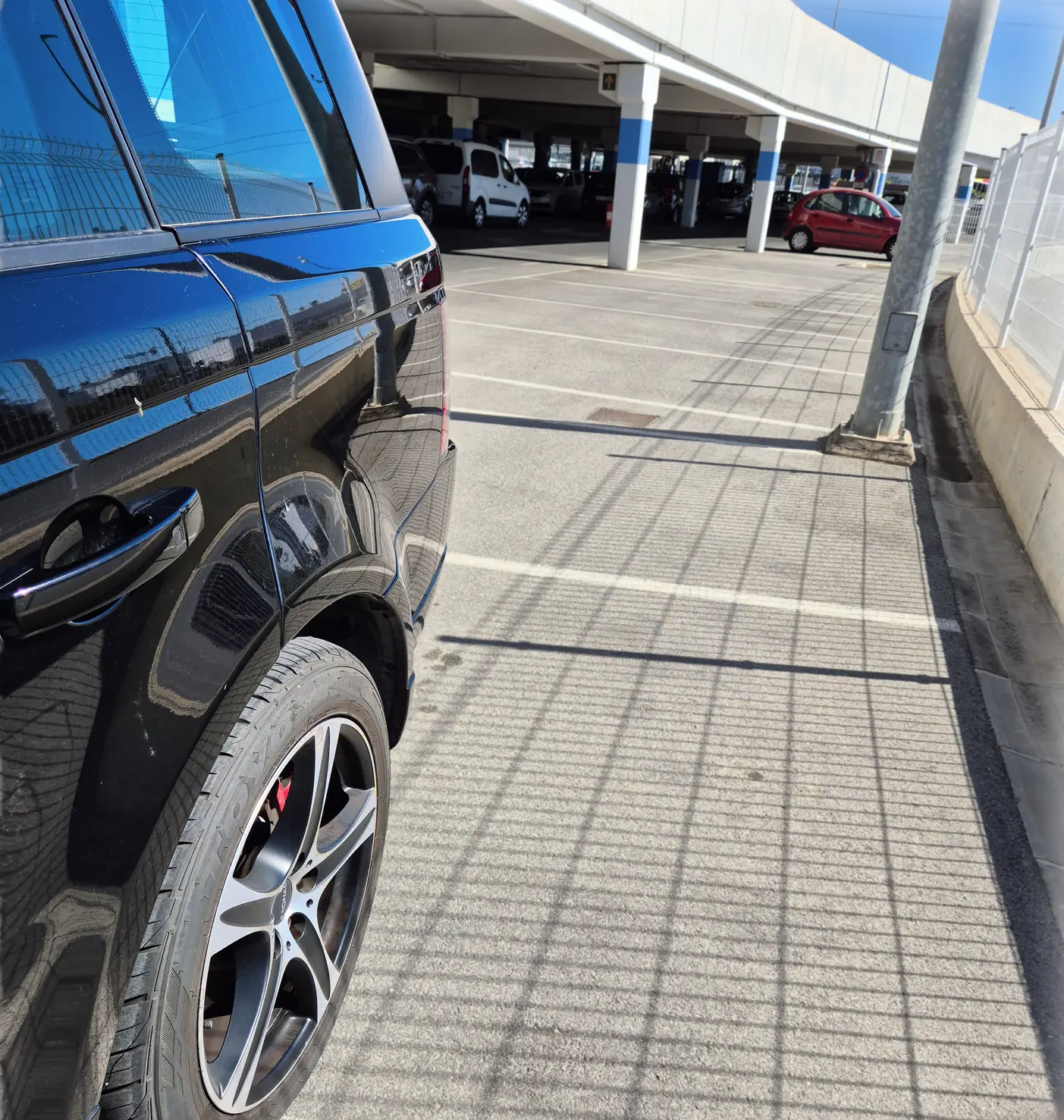 RANGE ROVER SPORT - Miniatura 21