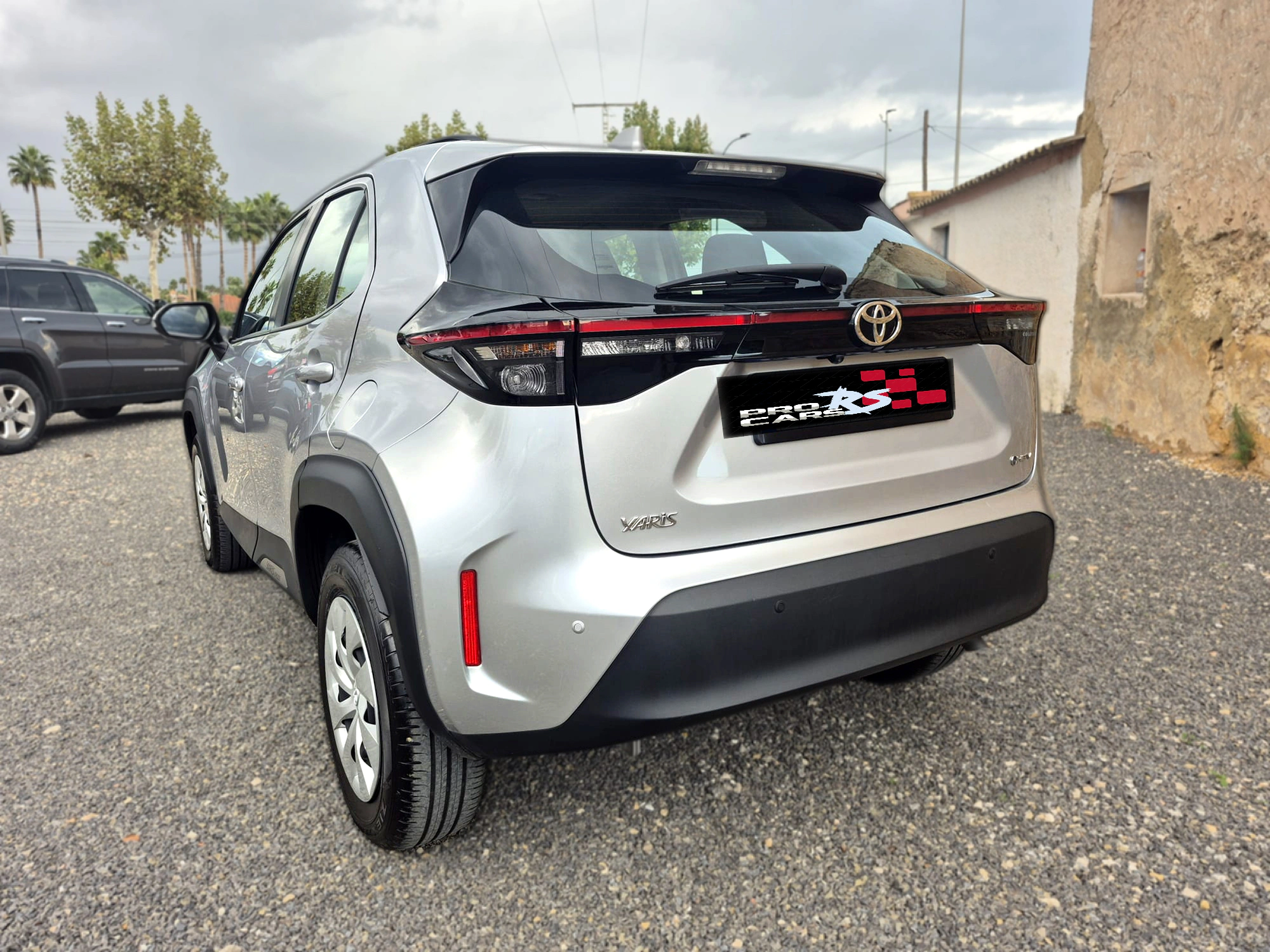 TOYOTA YARIS CROSS - Miniatura 5