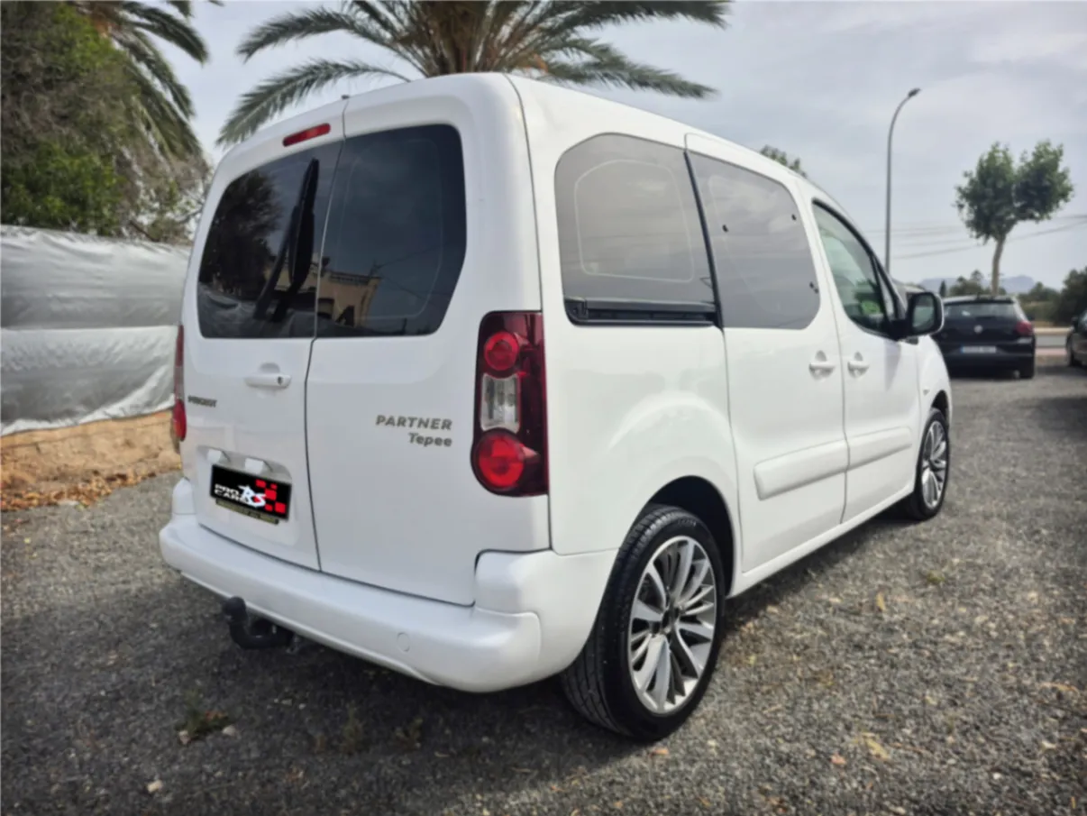 PEUGEOT PARTNER TEPEE 1.6 - Miniatura 3