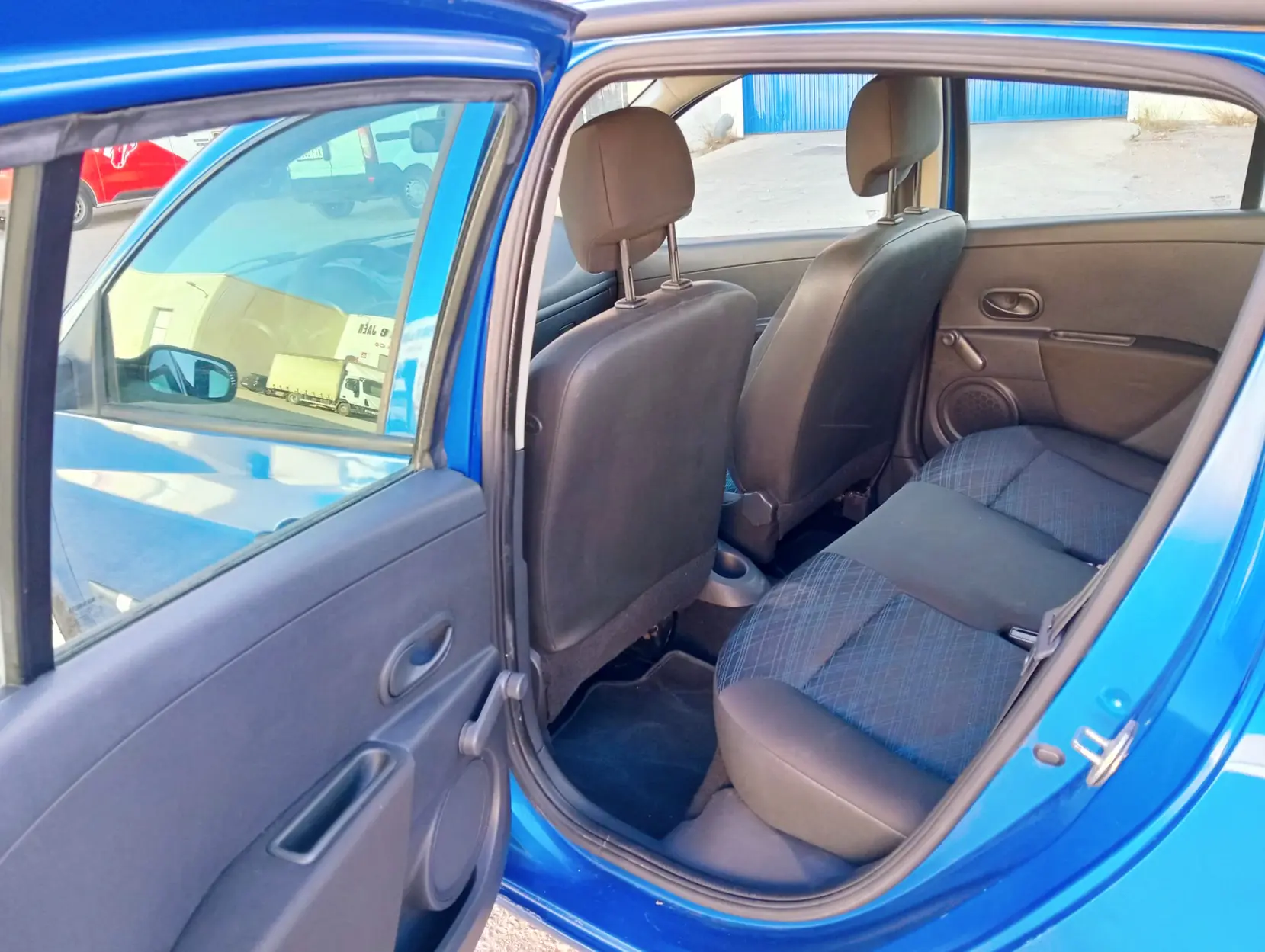 RENAULT CLIO 1.5 D - Miniatura 7
