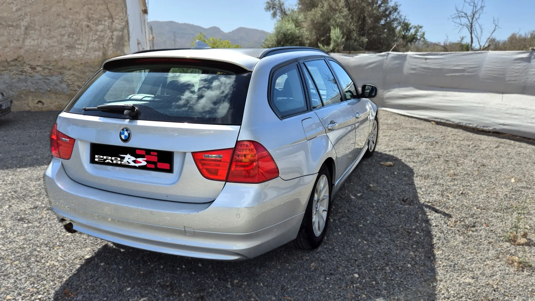 BMW SERIE 3 2.0 - Miniatura 3