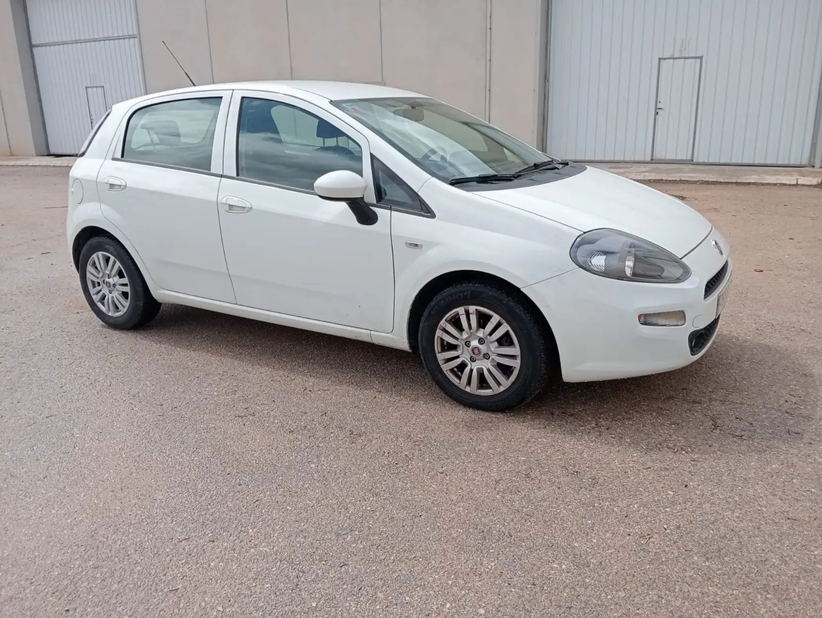 FIAT PUNTO 1.3D - Foto 1
