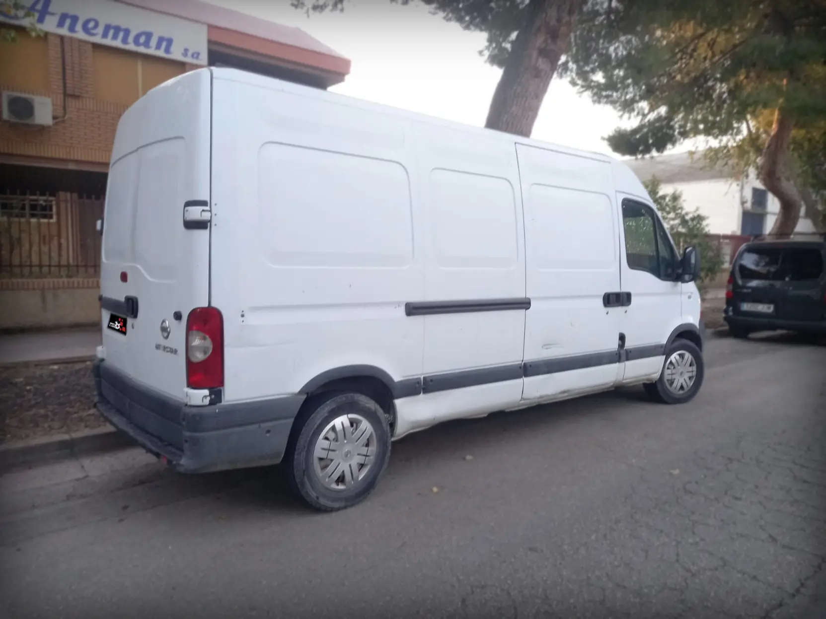 NISSAN INTER STAR 3.0 D L2 H2 - Miniatura 3