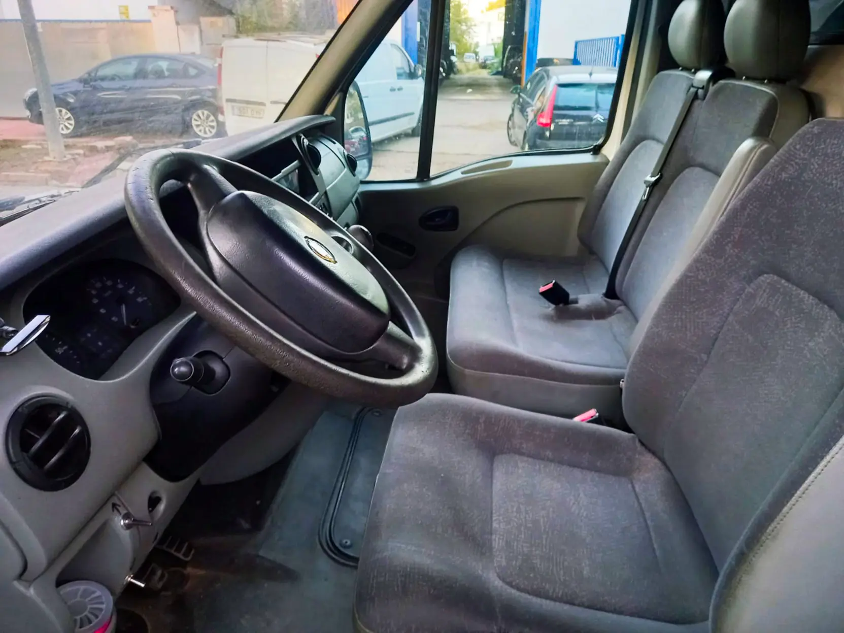 NISSAN INTER STAR 3.0 D L2 H2 - Miniatura 5