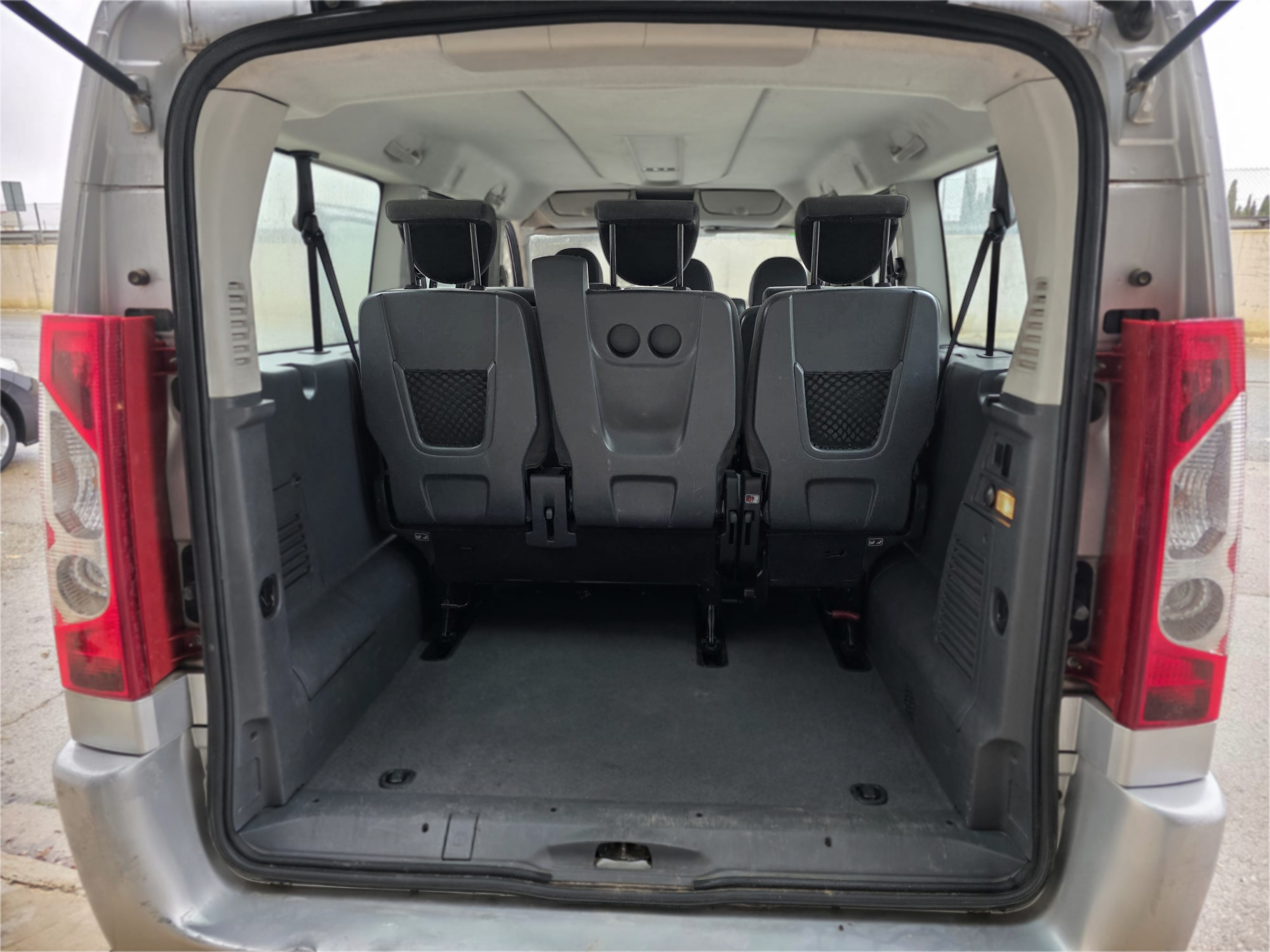 FIAT SCUDO 2.0 D COMBI 9 - Miniatura 7