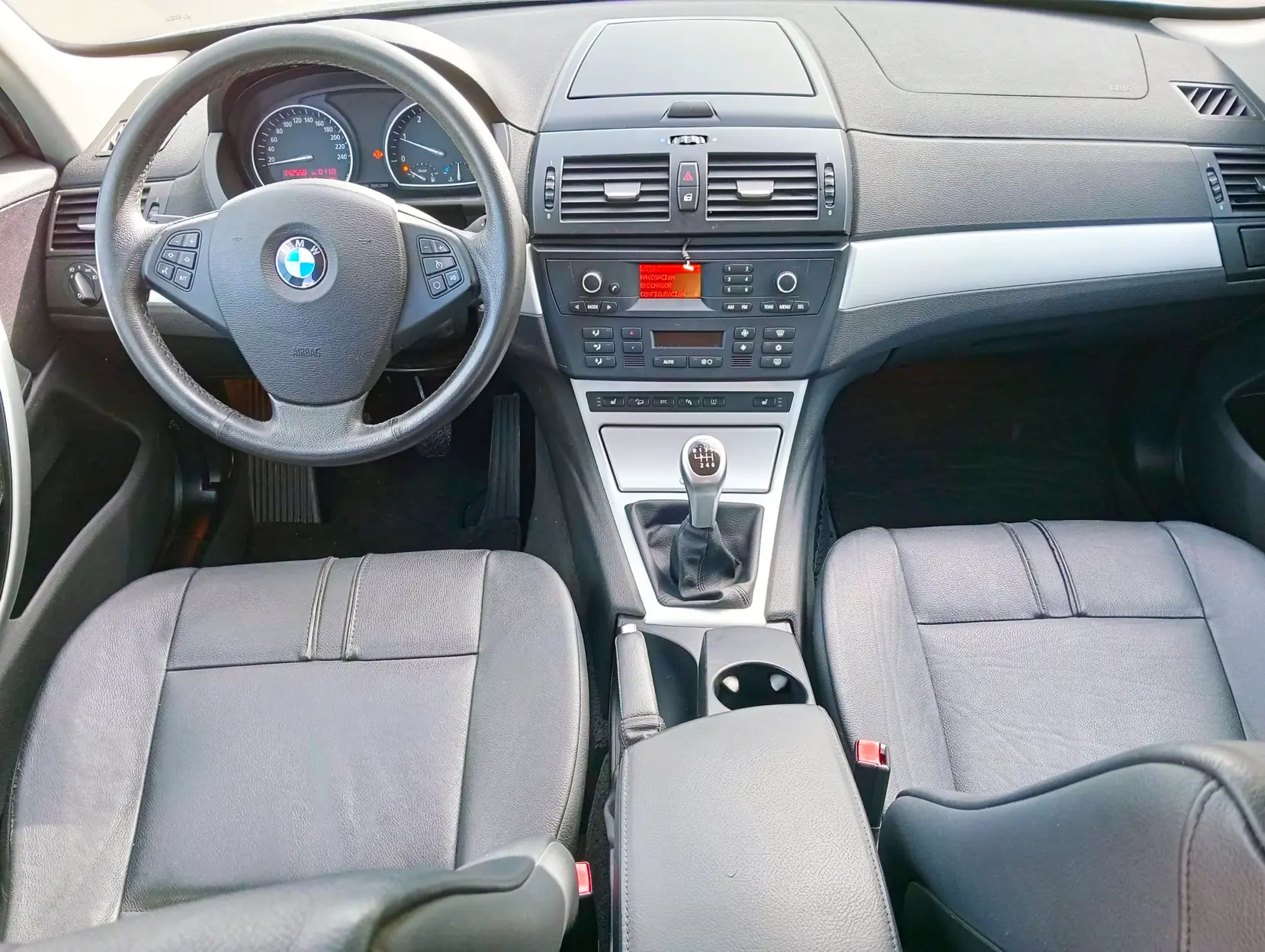 BMW X-3 2.0 - Miniatura 5