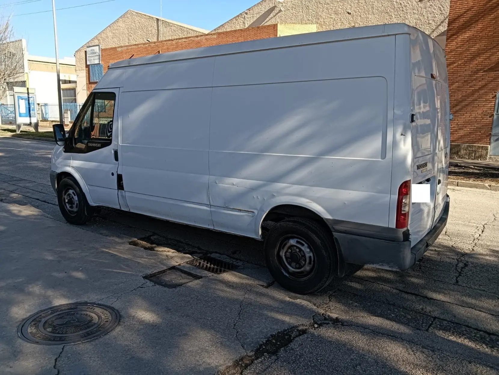 FORD TRANSIT - Miniatura 4