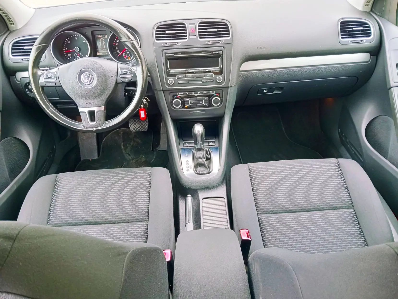 VOLKSWAGEN GOLF BLUE MOTION - Miniatura 5