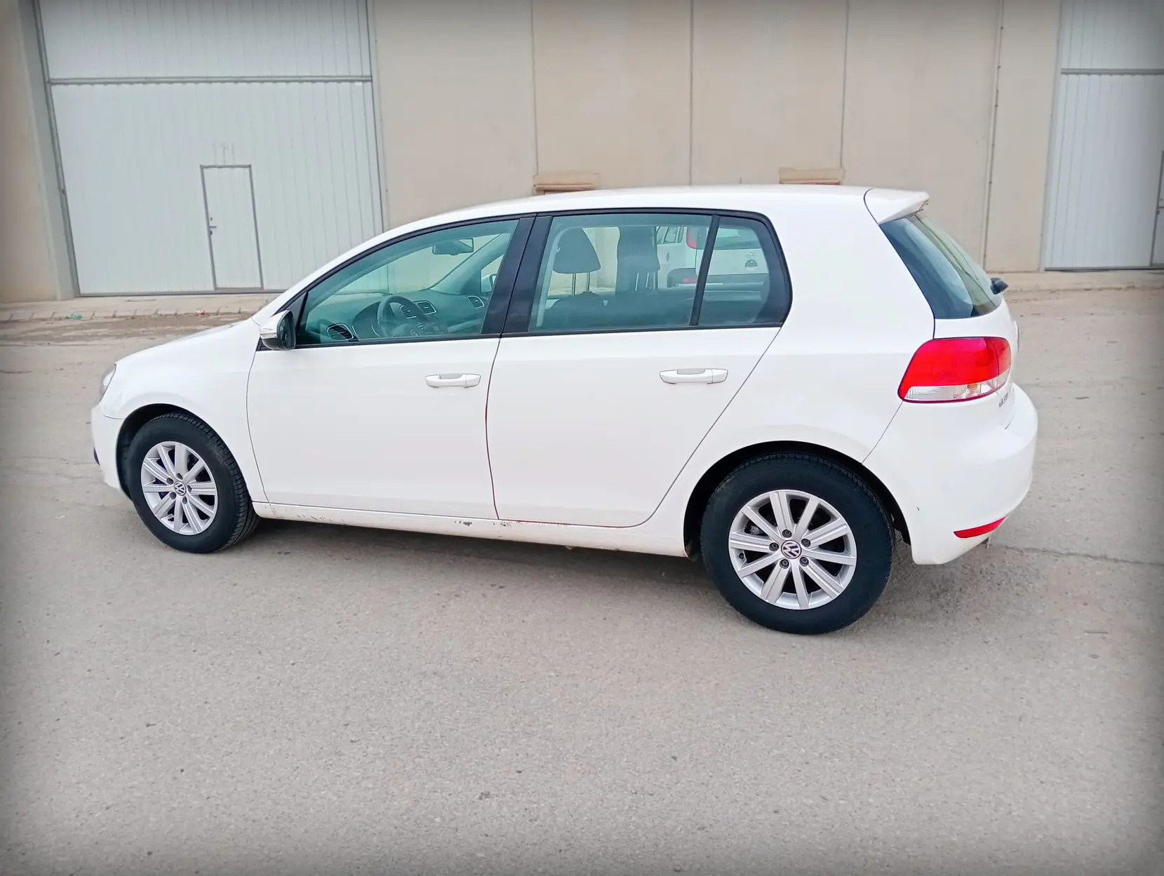 VOLKSWAGEN GOLF BLUE MOTION - Miniatura 3
