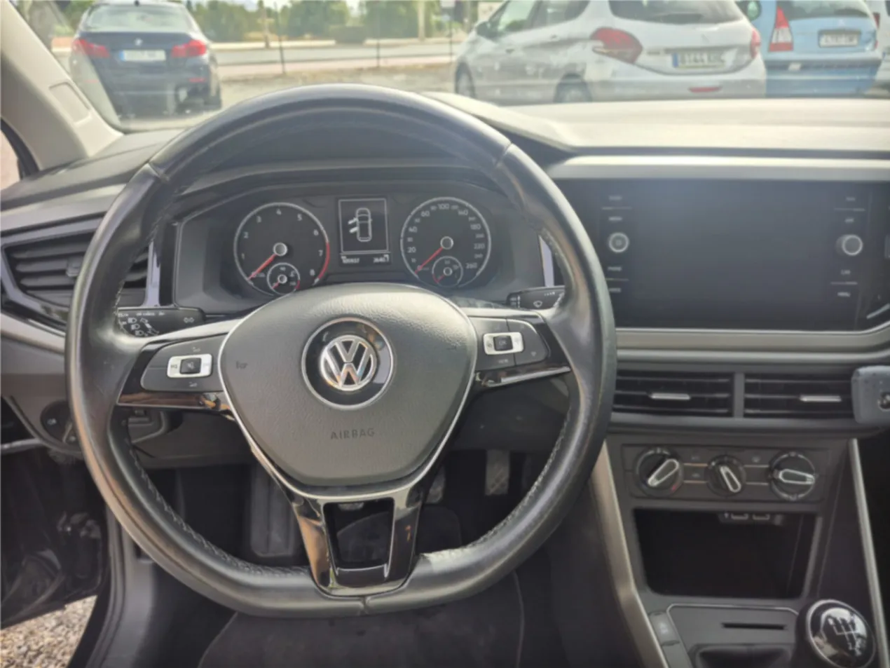 VOLKSWAGGEN POLO 1.0 - Miniatura 8