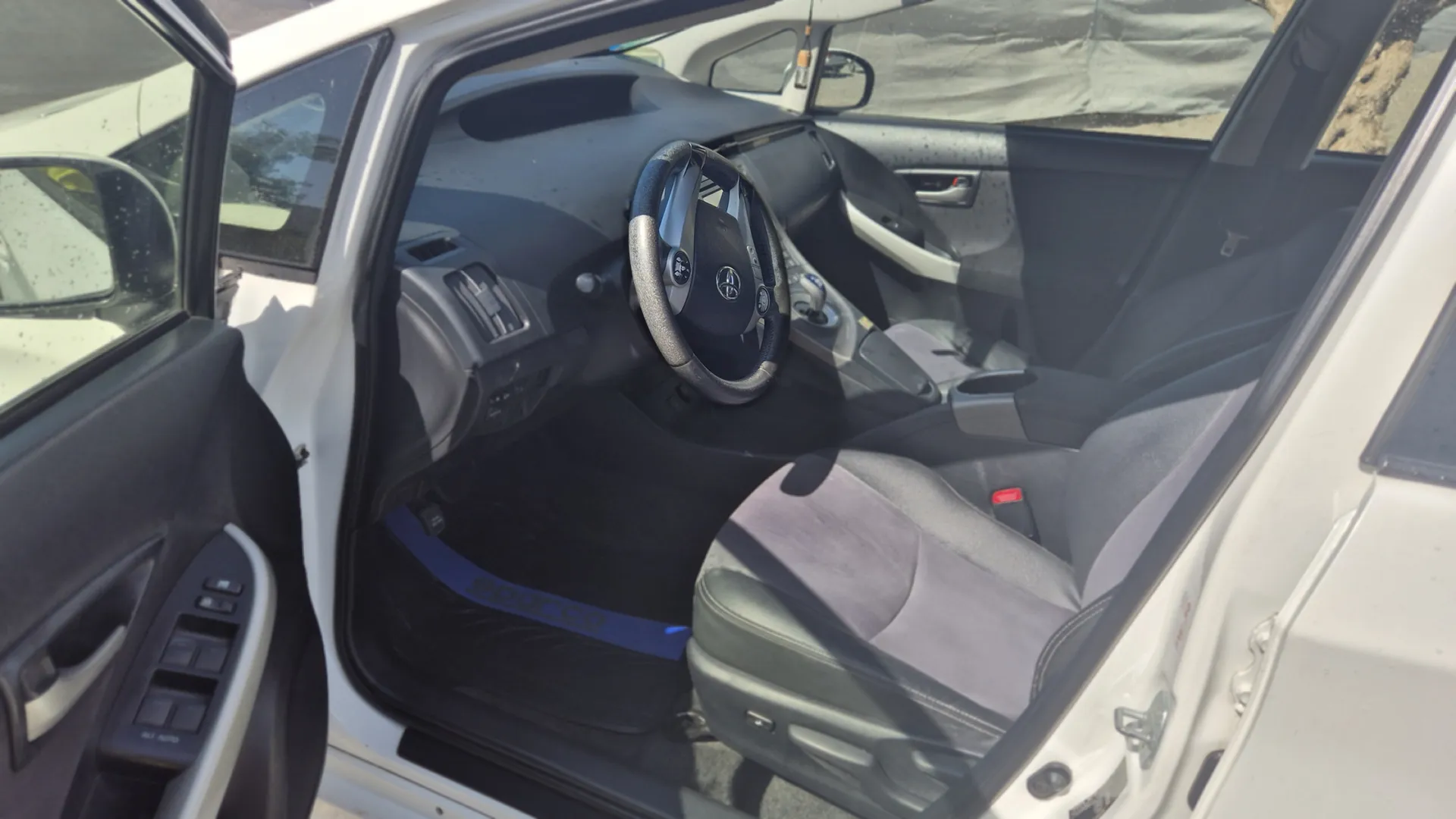 TOYOTA PRIUS 1.8 HIBRIDO - Miniatura 10