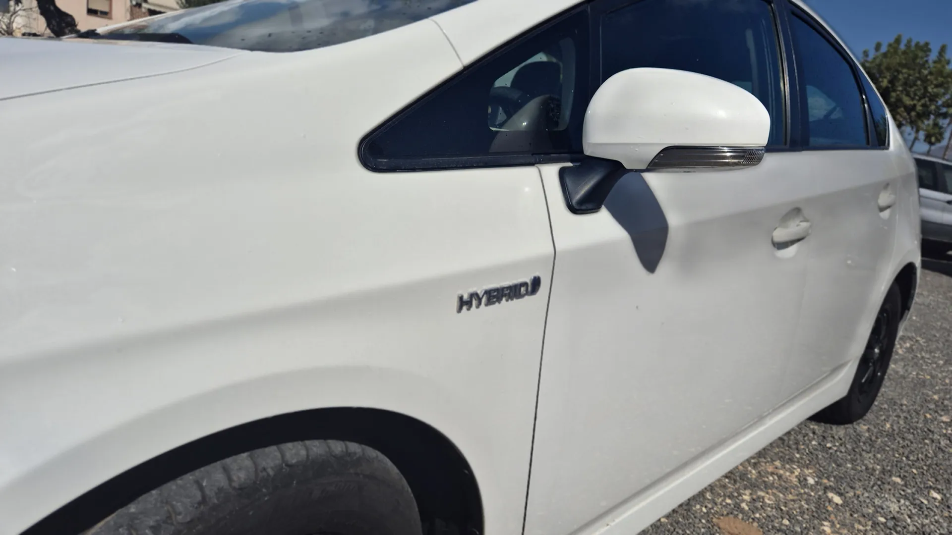 TOYOTA PRIUS 1.8 HIBRIDO - Miniatura 4
