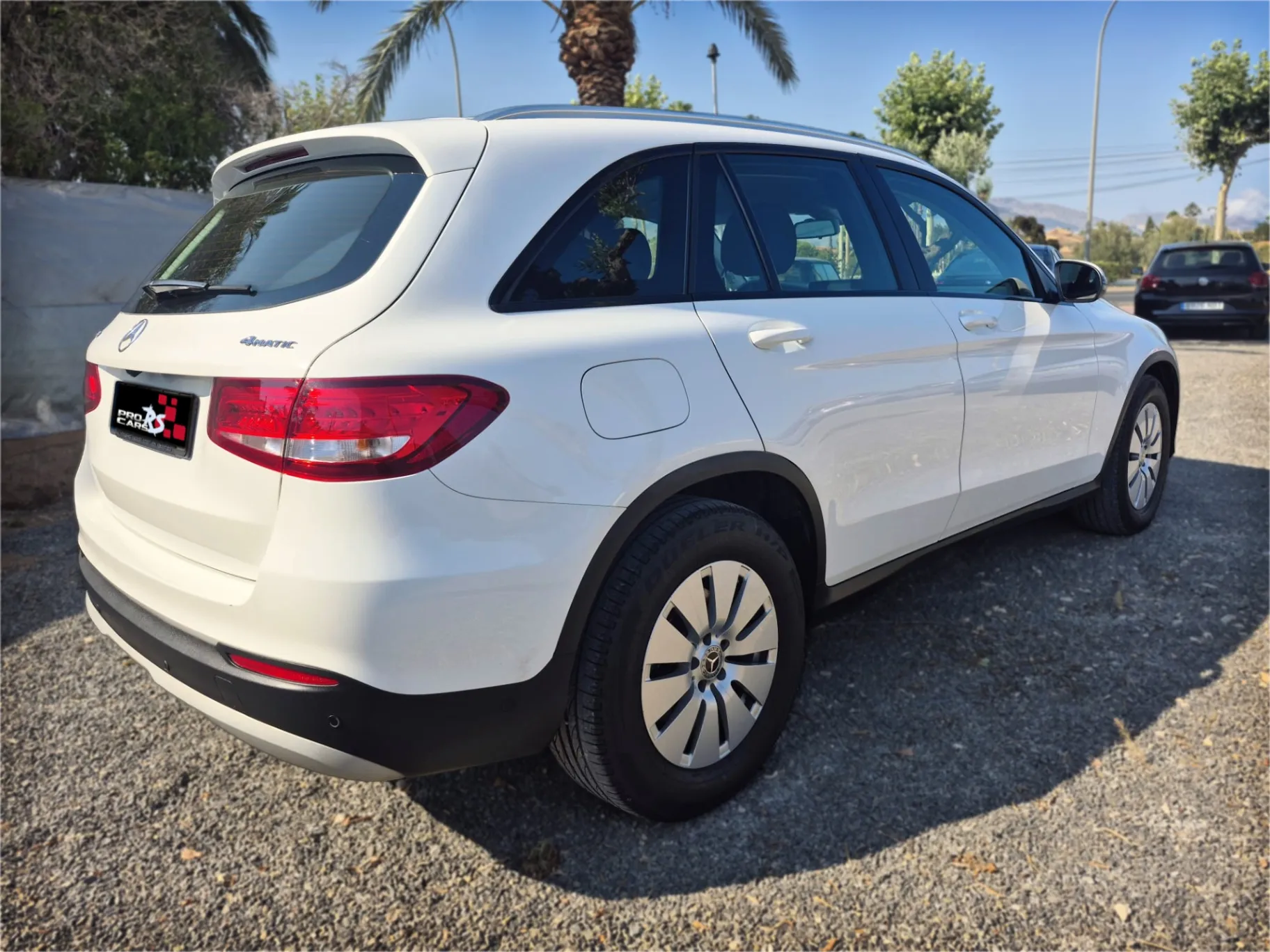 Mercedes-Benz GLC 220 d 4MATIC - Miniatura 5