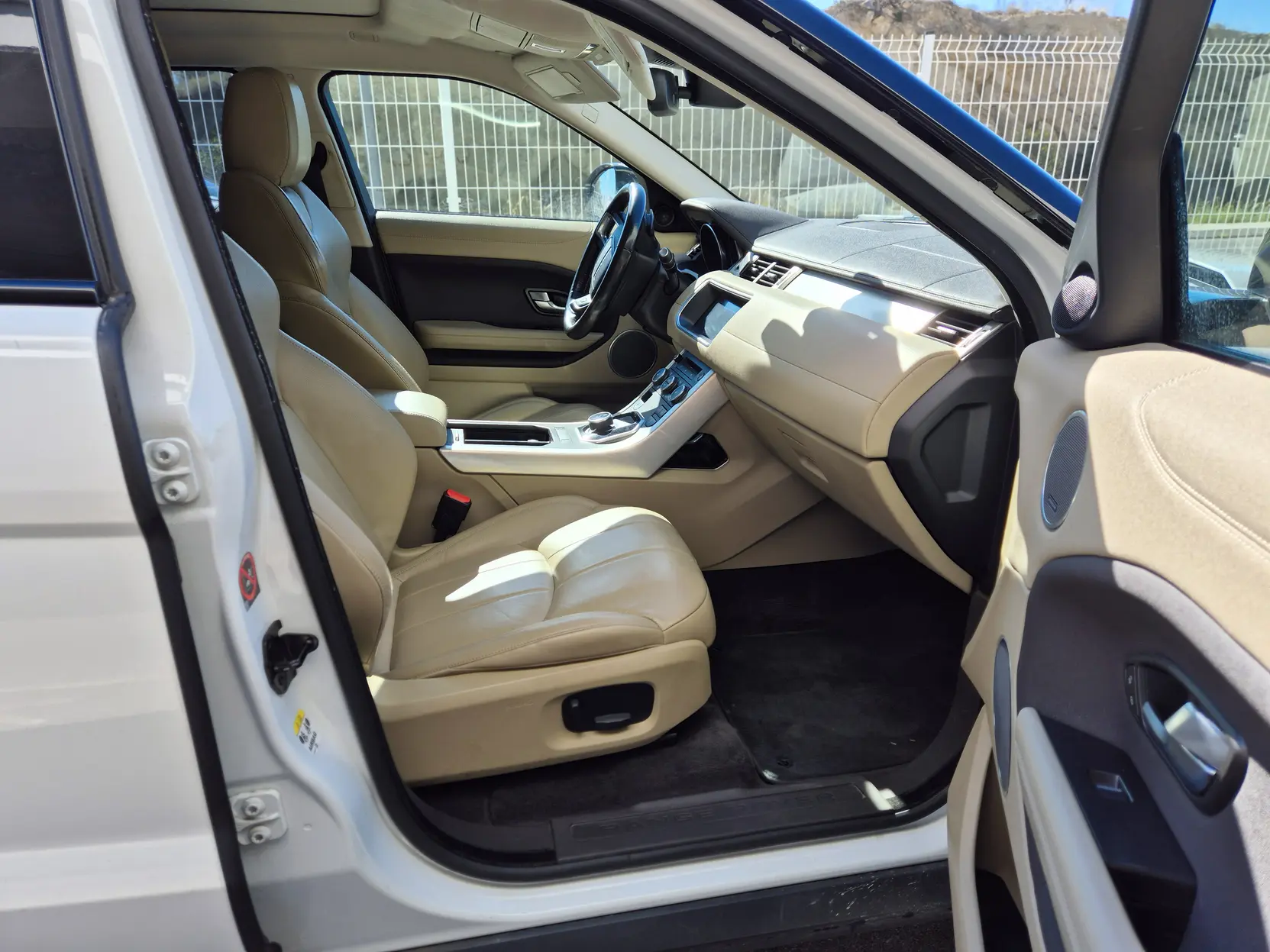 RANGE ROVER EVOQUE 2.0L AJ200 - Miniatura 4