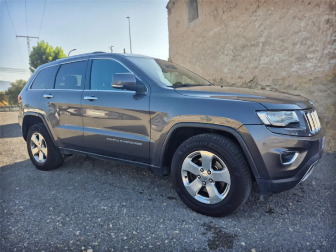 JEEP GRAND CHEROKEE 4X4 CRD - Miniatura 2