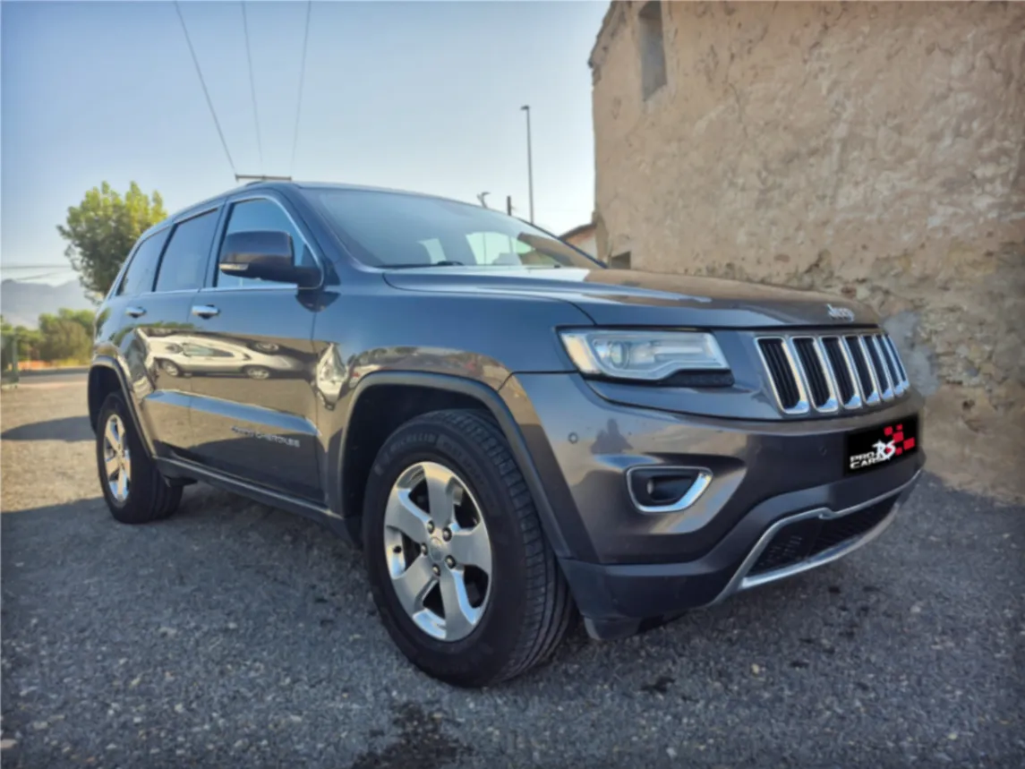JEEP GRAND CHEROKEE 4X4 CRD - Miniatura 3