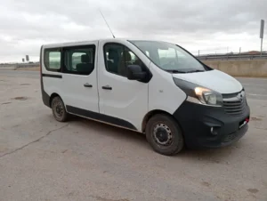 Foto de OPEL VIVARO 1.6 DIESEL COMBI 6, imagen 1