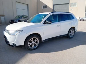 Foto de MITSUBISHI OUTLANDER 2.2 D AUTO 7 PL, imagen 1