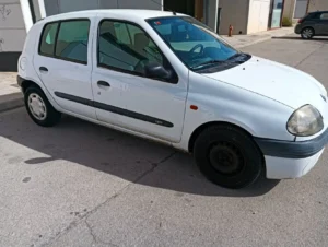 Foto de RENAULT CLIO 1.9 D, imagen 1