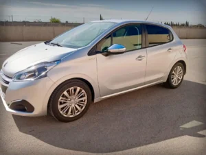 Foto de PEUGEOT 208 1.6 HDI, imagen 1